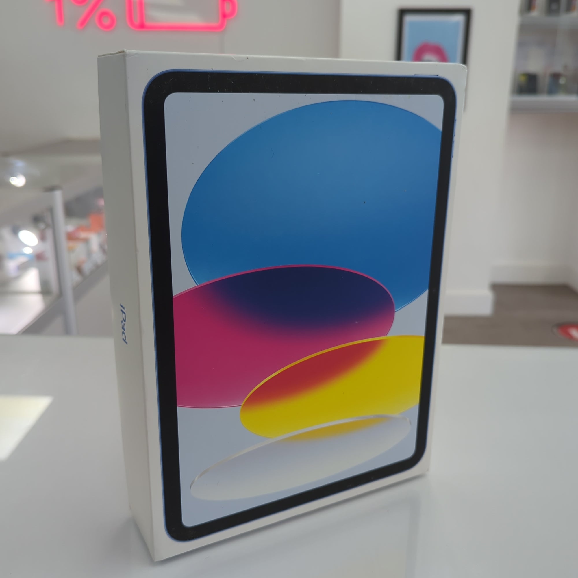 Brand New Apple iPad  (10th Generation) 256GB Blue Wi-Fi+Cell