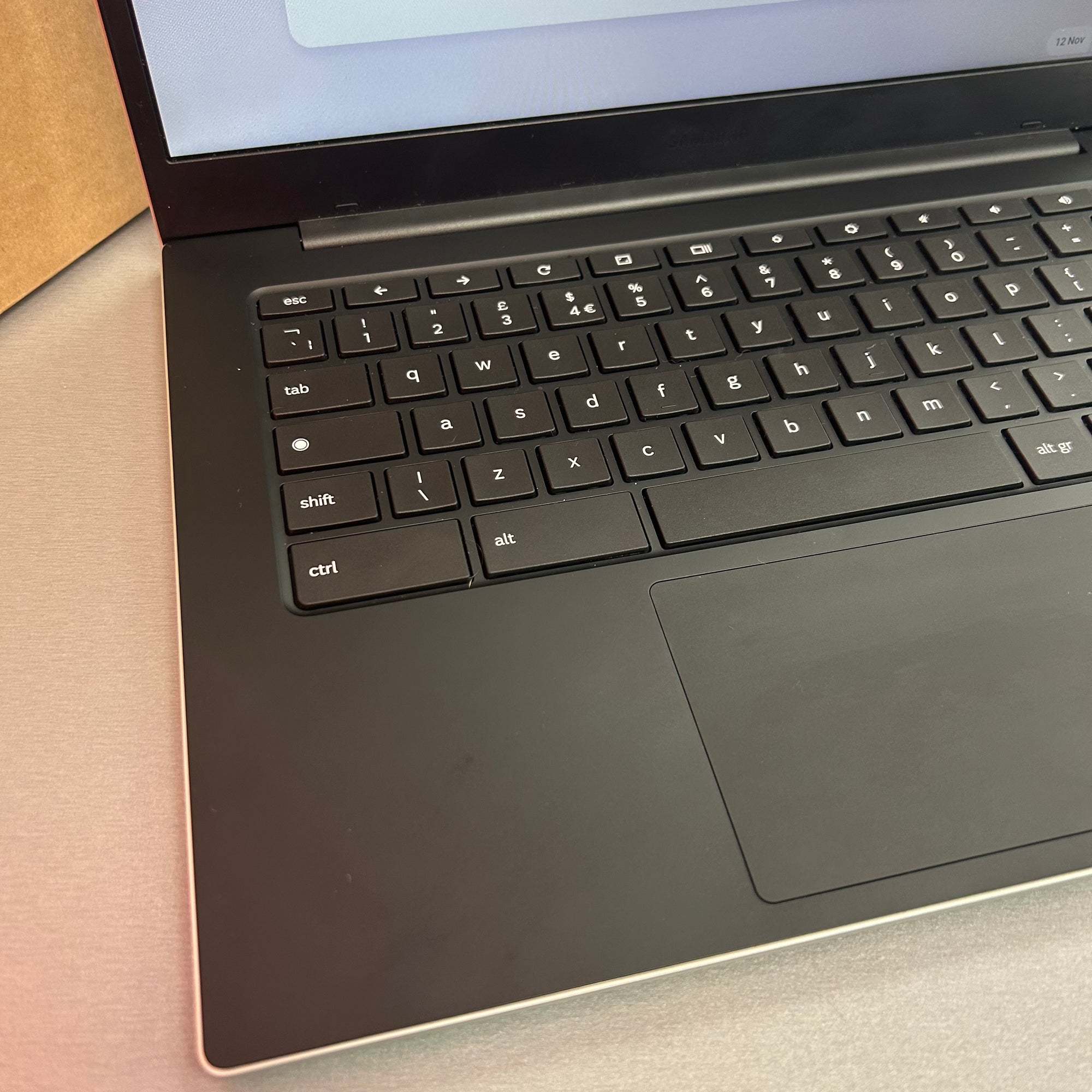 Samsung Galaxy Chromebook Go Silver - 14 inch, 4GB RAM, 64GB EMMC Storage