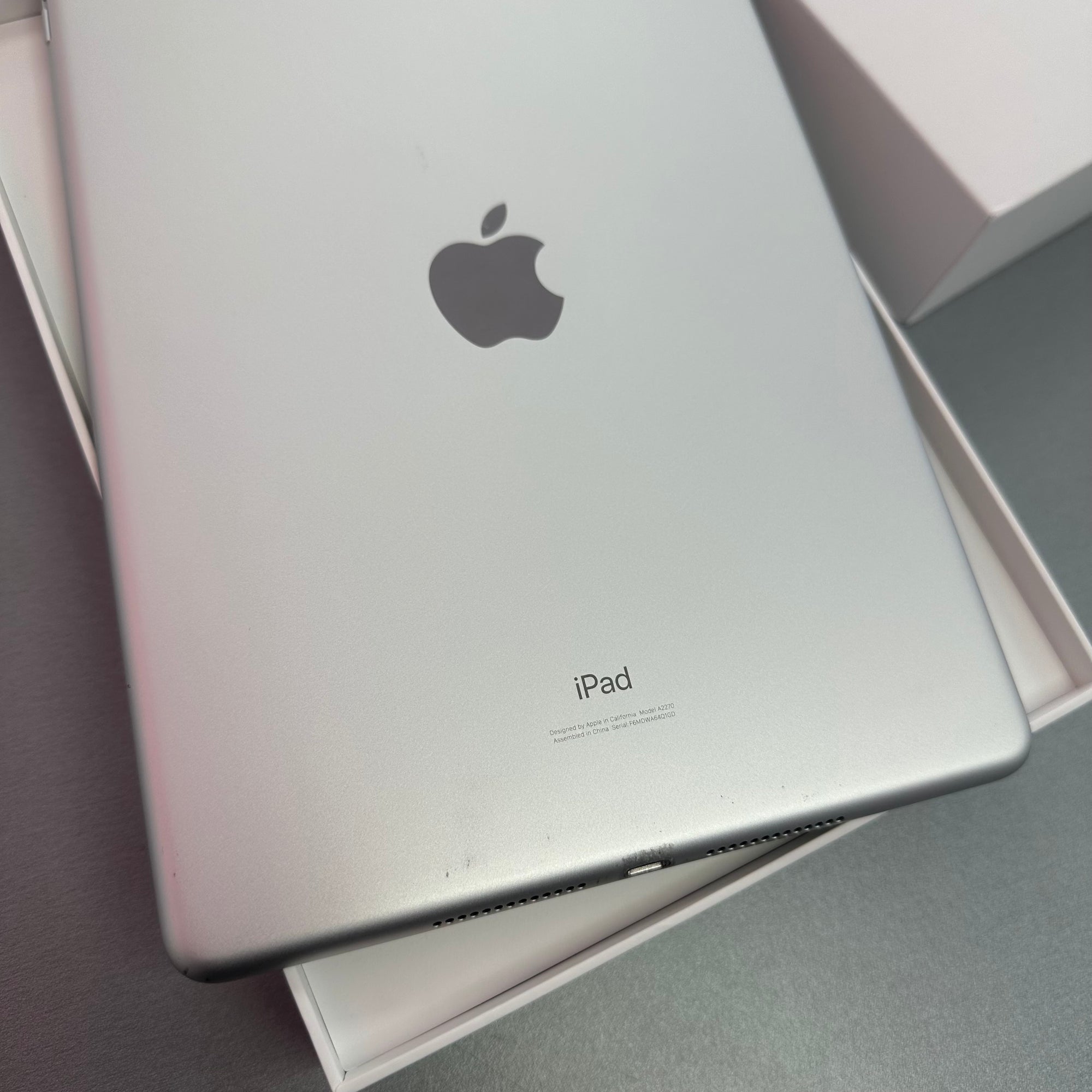 Apple iPad 8th Generation - 32GB Silver Wi-Fi