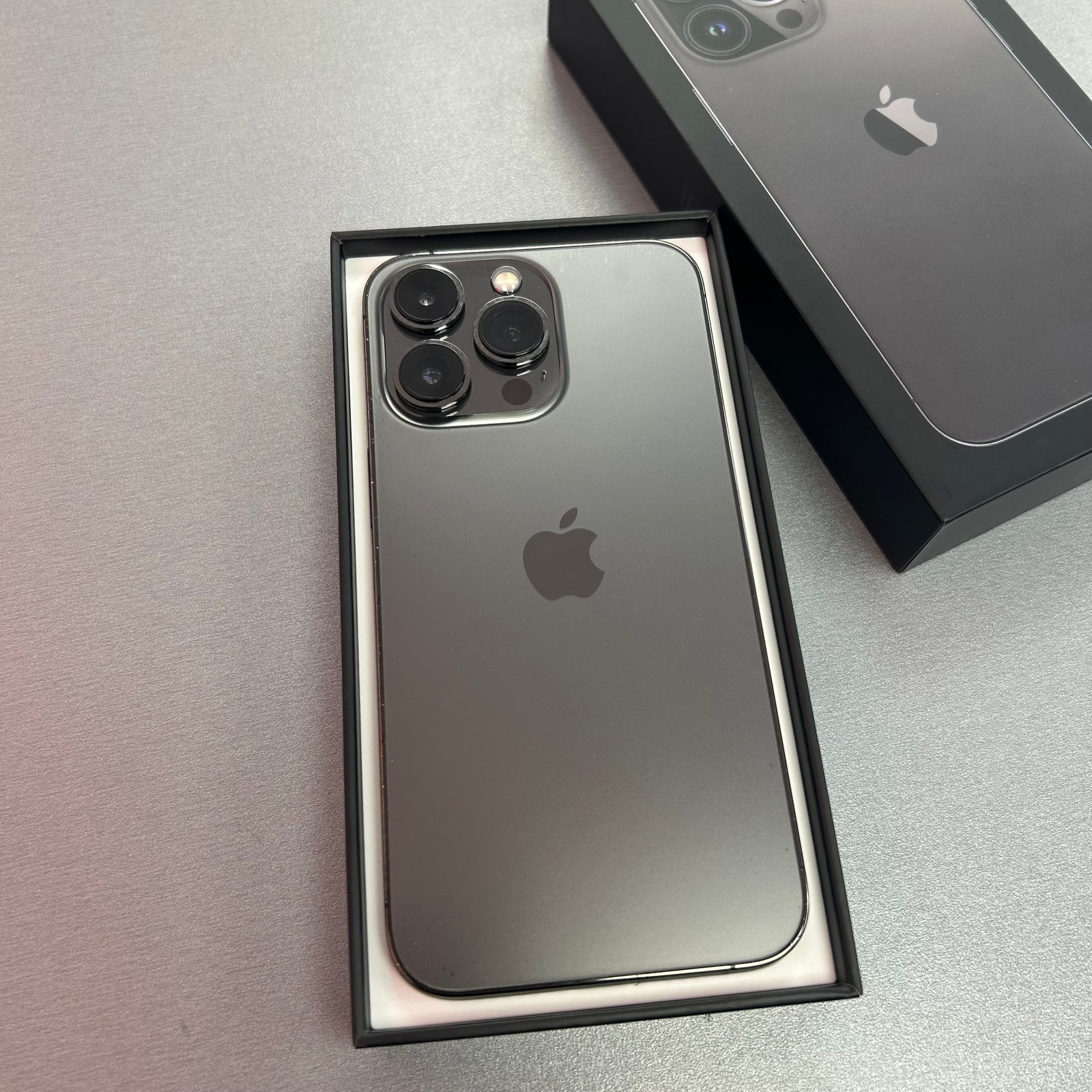 Apple iPhone 13 Pro 128GB Graphite  100% Battery Health