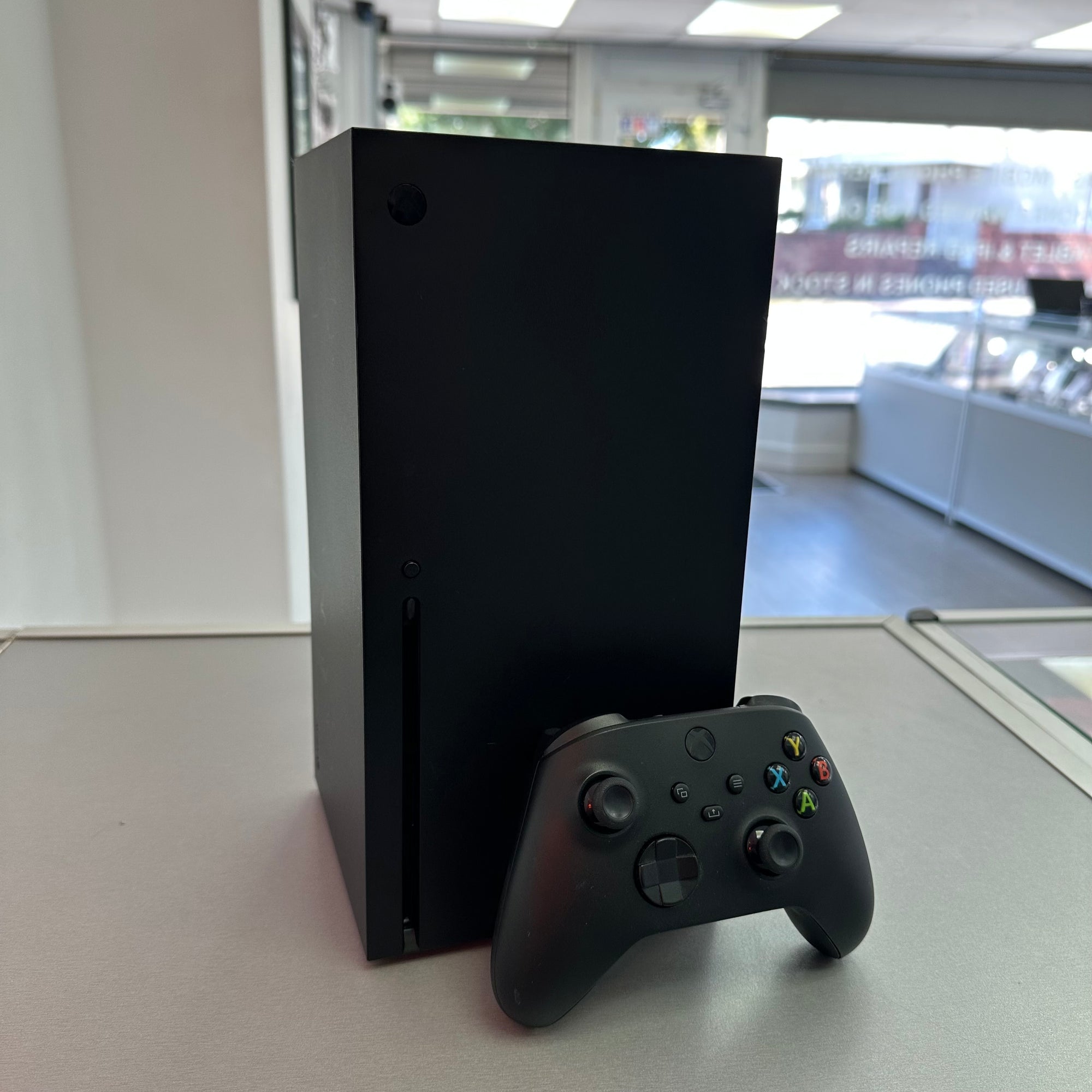 Xbox Series X 1TB Game console