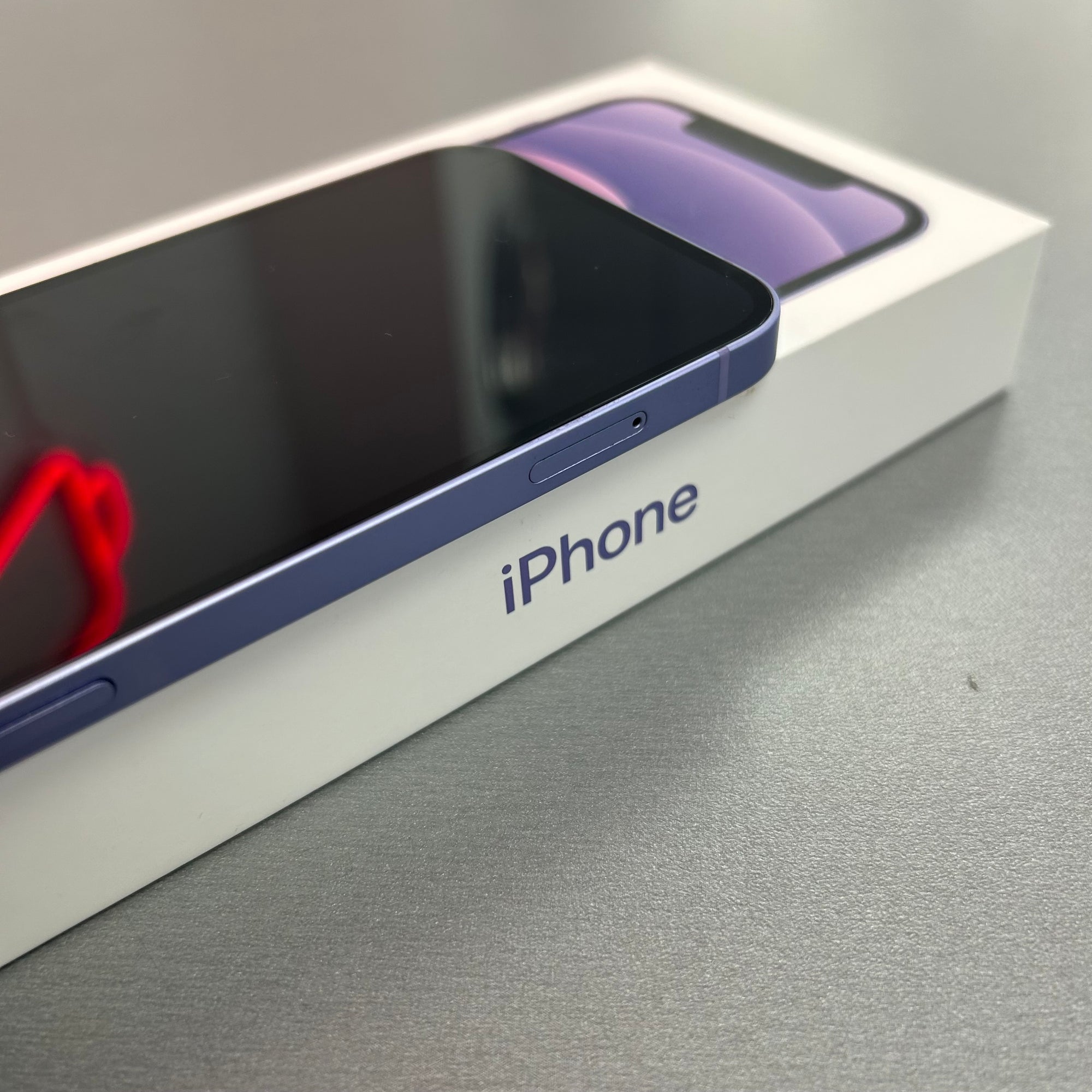 Apple iPhone 12 64GB Purple 100% Battery Health