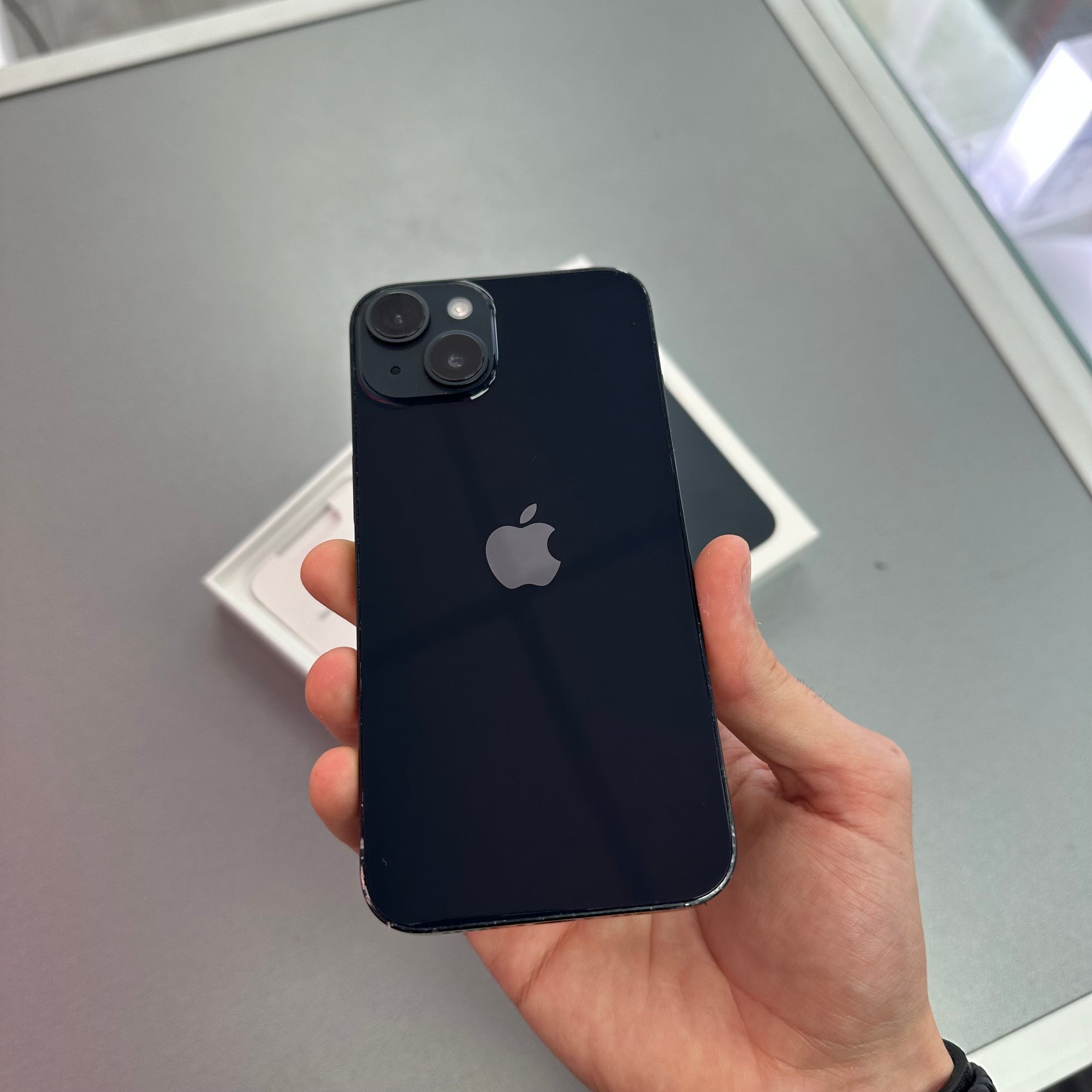 Apple iPhone 14 128GB Midnight - 100% Battery Health