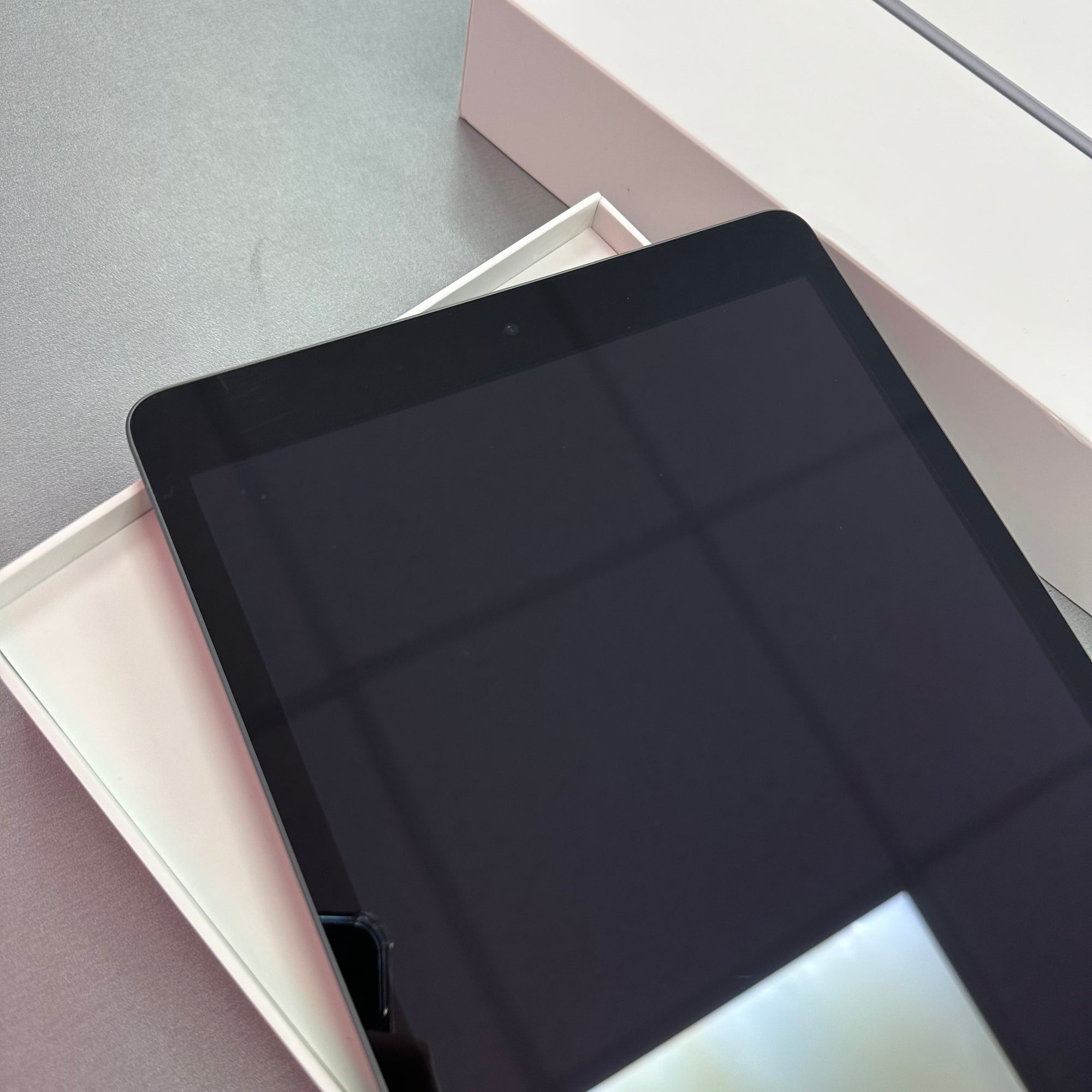 Apple iPad 9th Generation 64GB Space Grey Wi-Fi Edition