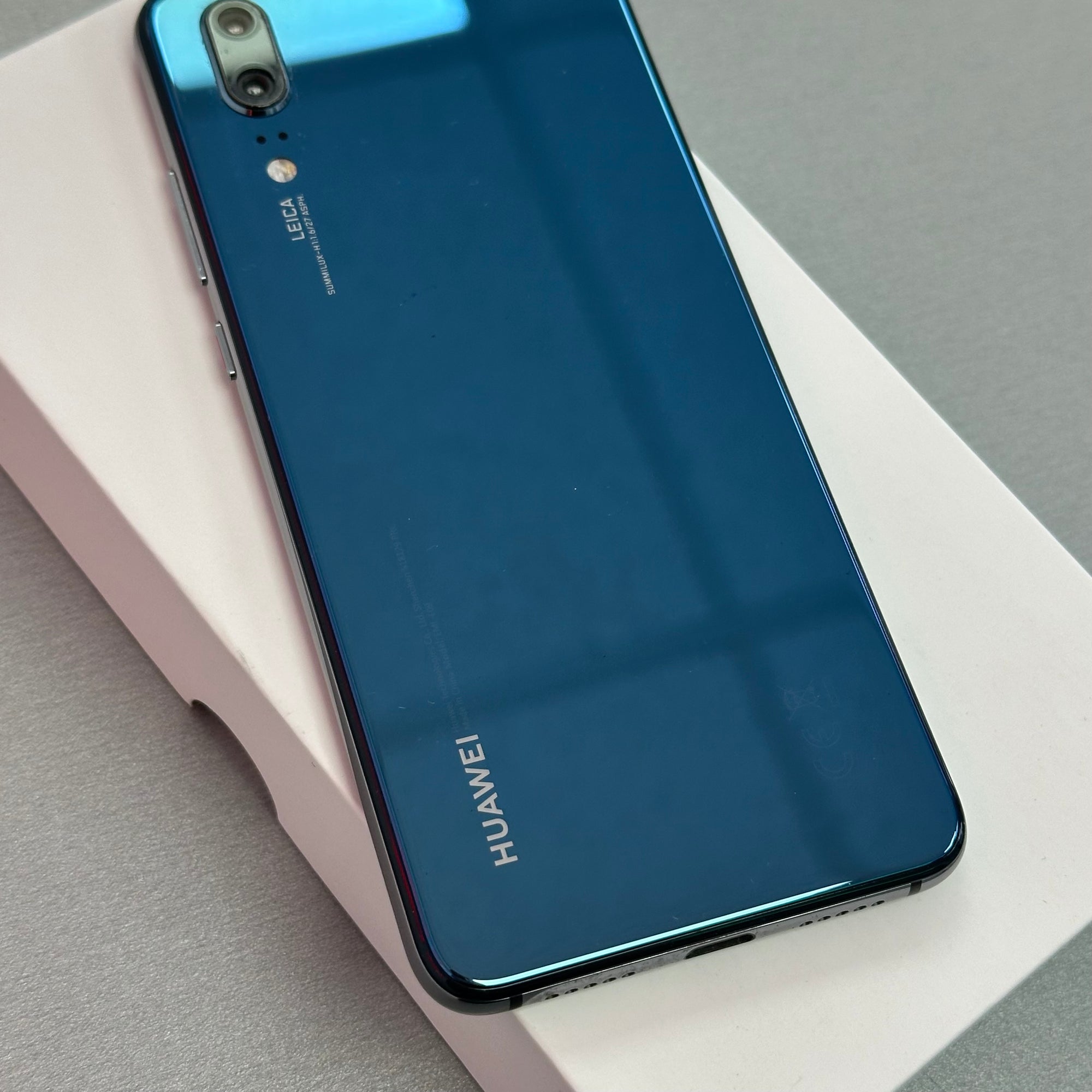 Huawei P20 128GB Midnight Blue