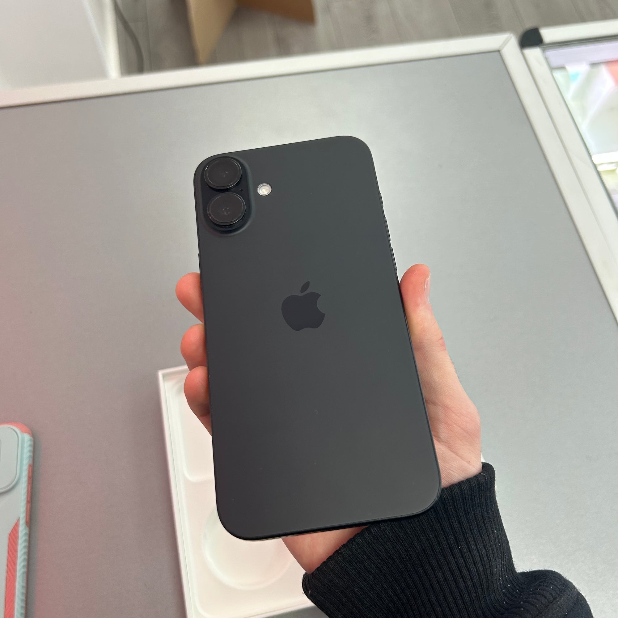 Apple iPhone 16 Plus 128GB Black 100% Battery Health