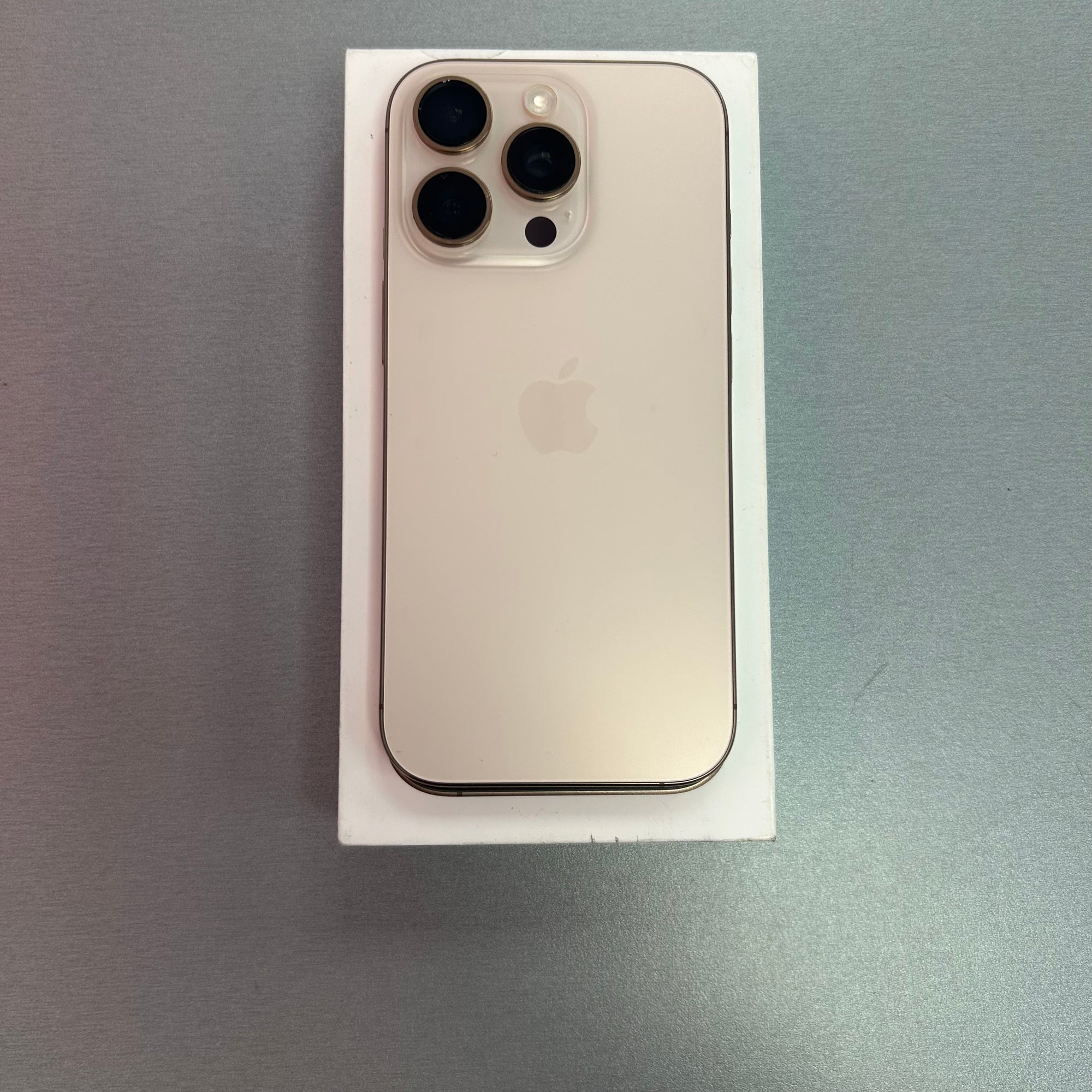 Apple iPhone 16 Pro 128GB Natural Titanium
