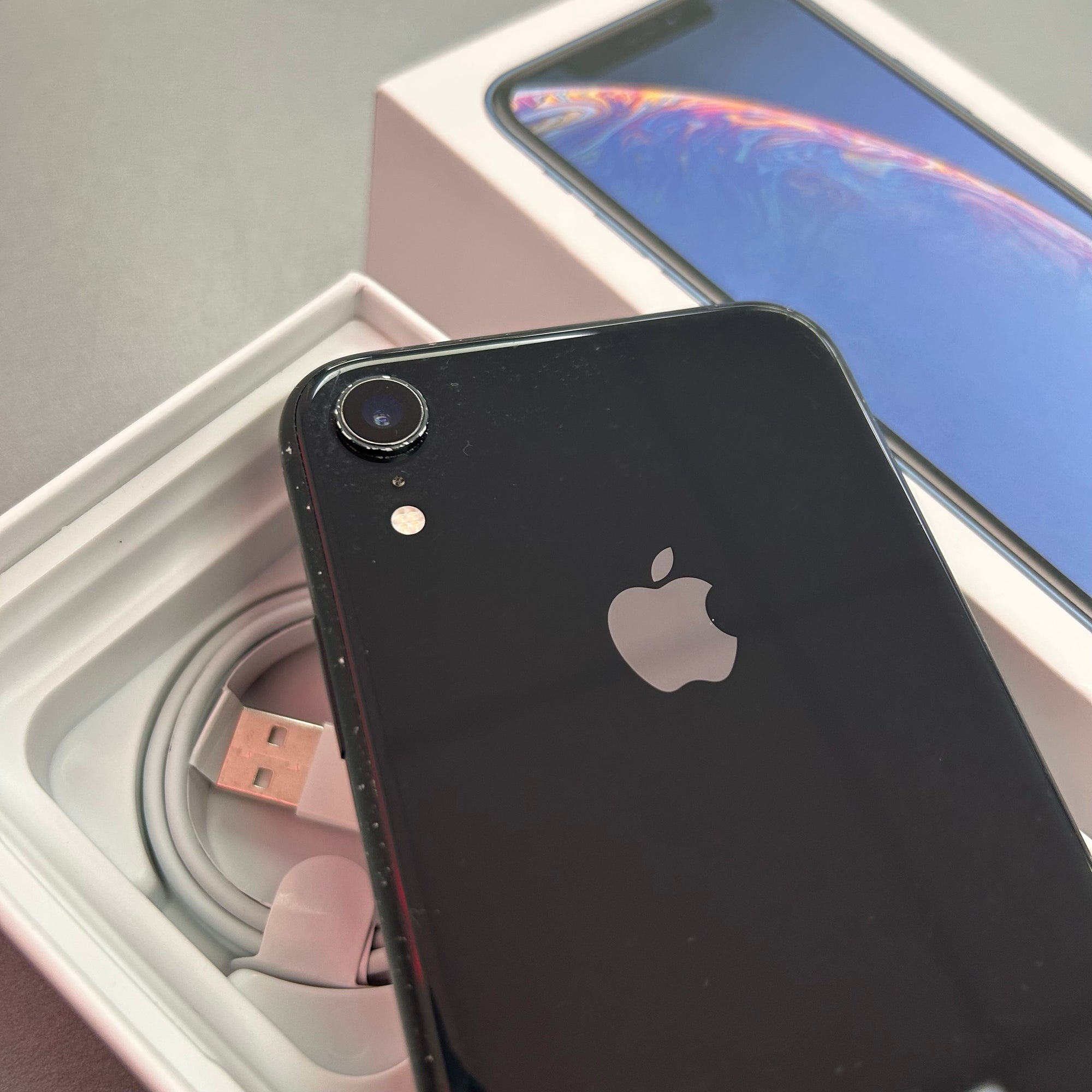 Apple iPhone XR 64GB Black 100% Battery Health