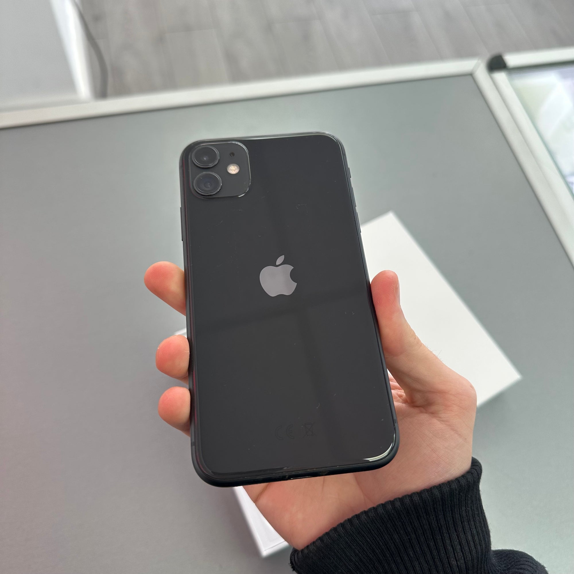 Apple iPhone 11 Black 64GB - Refurbished - Grade B - High Battery Health
