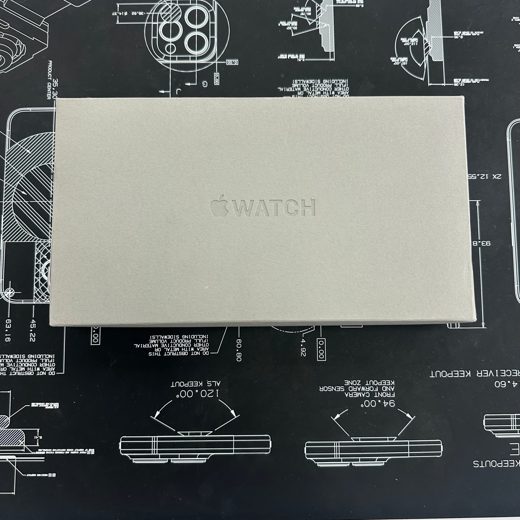 Apple Watch Ultra 2, 49mm GPS and Cellular - Titanium Case &amp; Milanese Strap 100% Battery Health