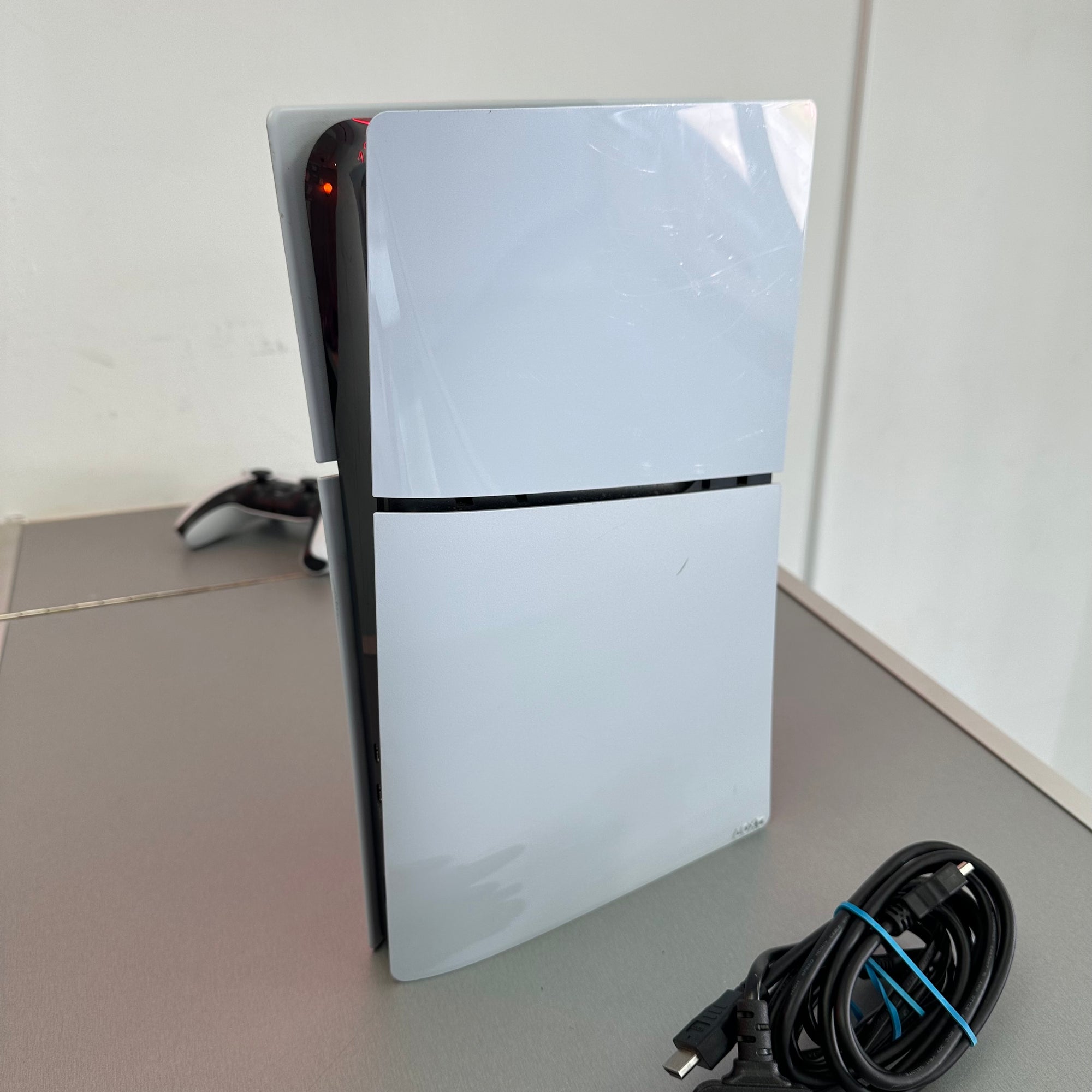 Sony Playstation 5 Slim Digital Edition 1TB - All accessories included