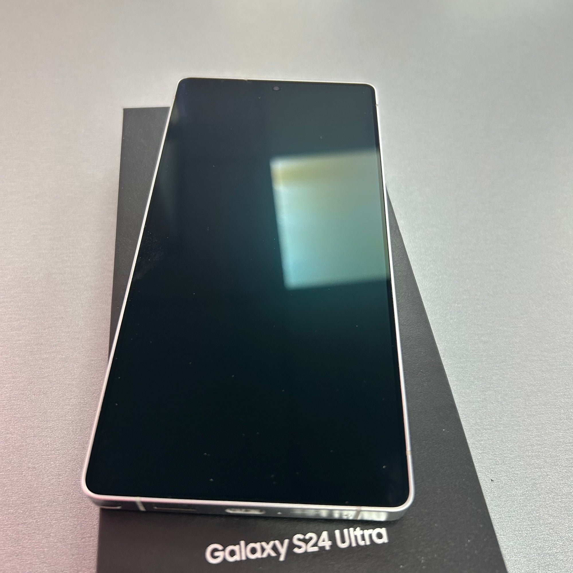 Samsung Galaxy S25 Ultra 256GB Titanium Silverblue - Excellent Condition