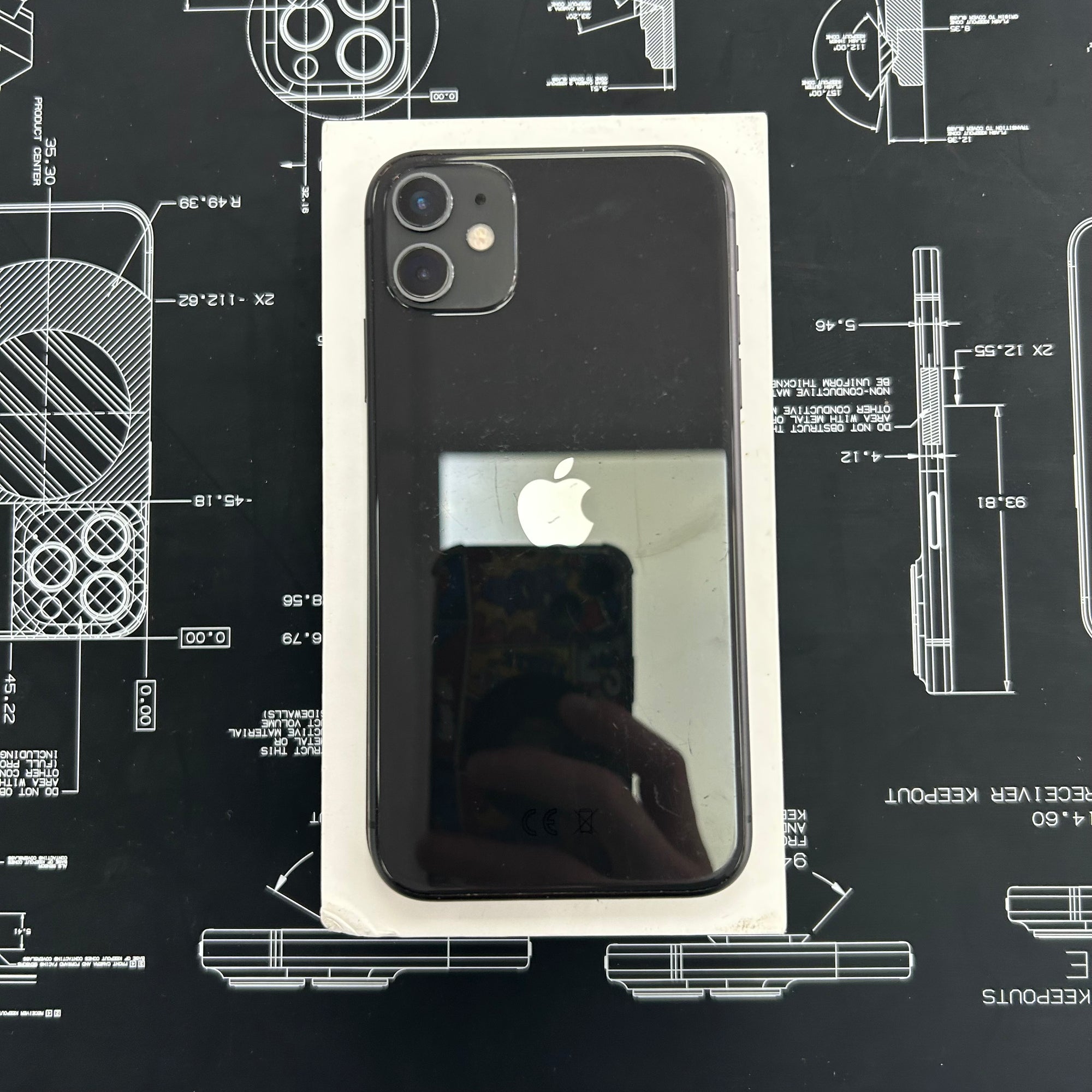 Apple iPhone 11 Black 64GB - 100% Battery Health
