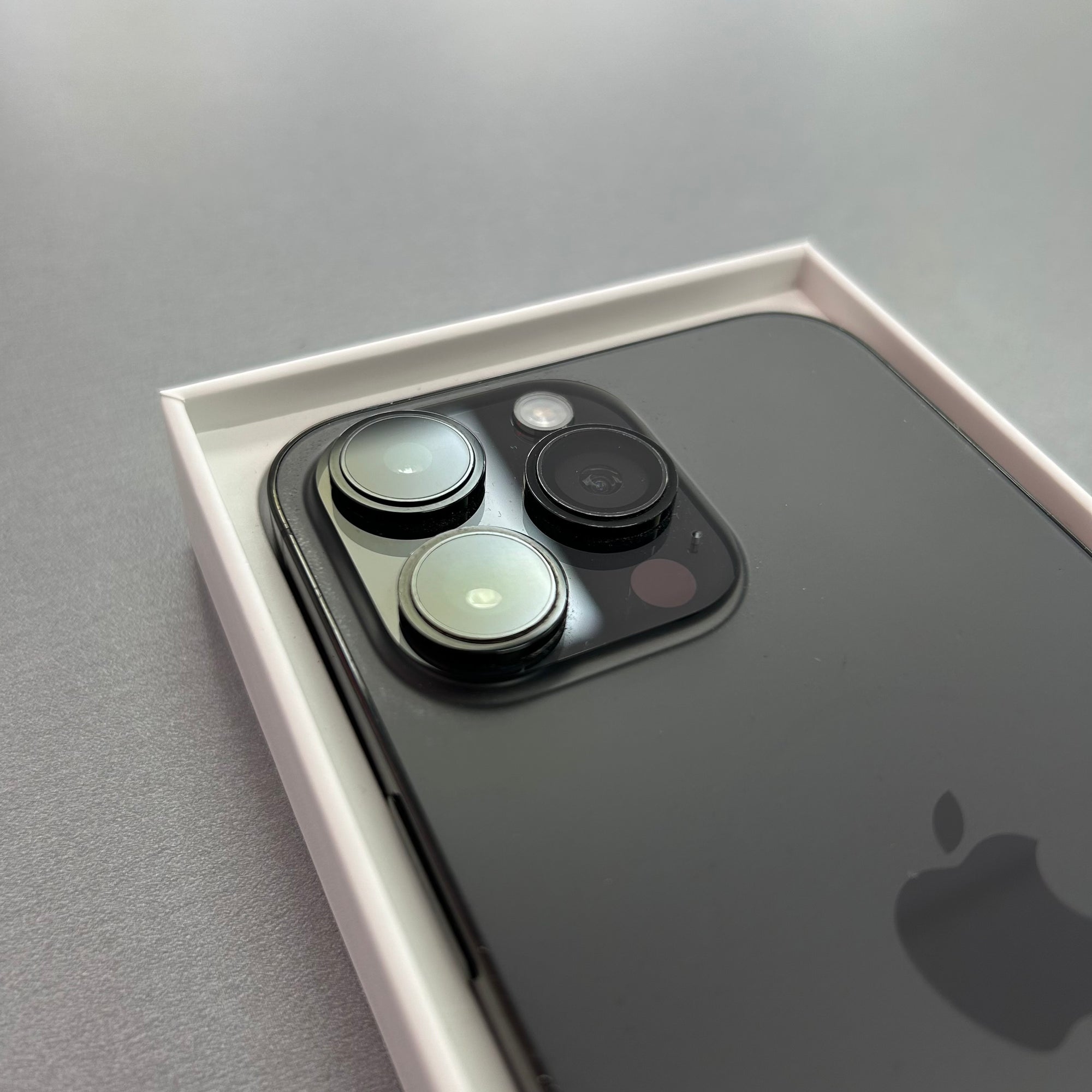 Apple iPhone 14 Pro Max Black 128GB - 100% Battery Health