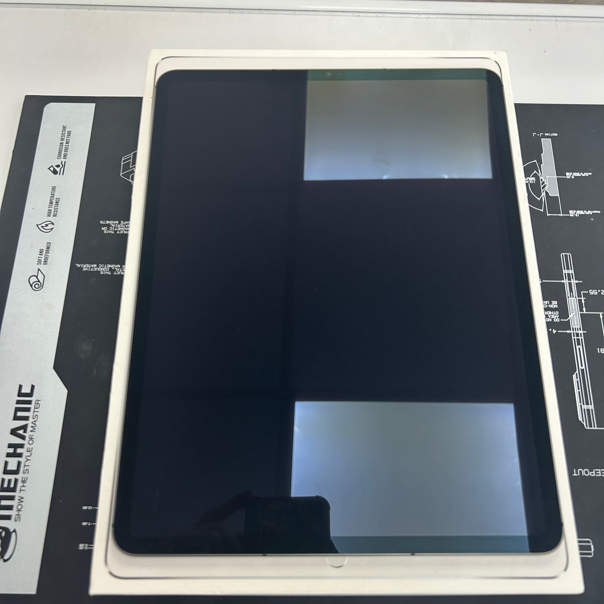 Apple iPad Pro 12.9 inch 5th Generation - 128GB Space Grey Wi-Fi &amp; Cellular
