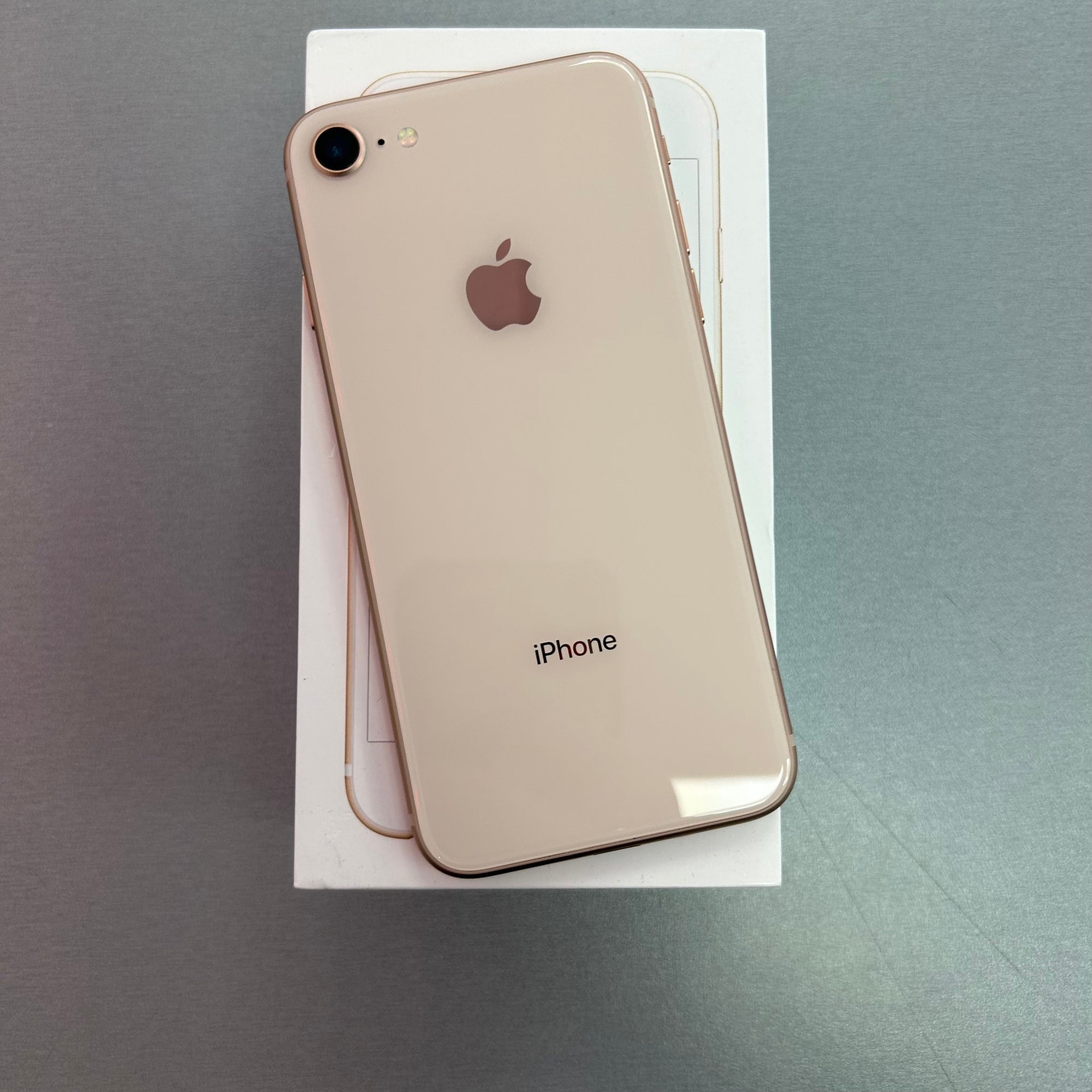 Apple iPhone 8 Rose Gold 64GB - 94% Battery Health