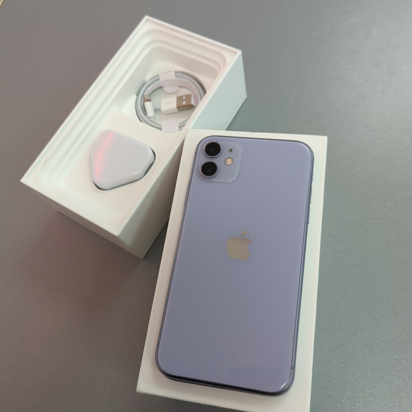 Apple iPhone 11 64GB Purple UnlockedApple iPhone 11 64GB Purple Unlocked
