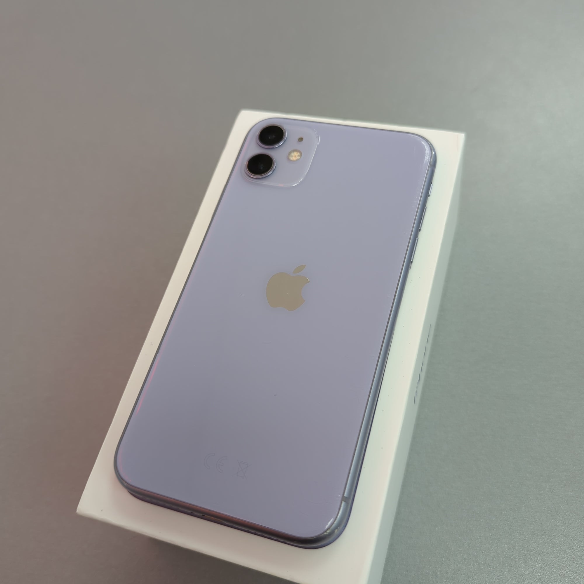 Apple iPhone 11 64GB Purple Unlocked