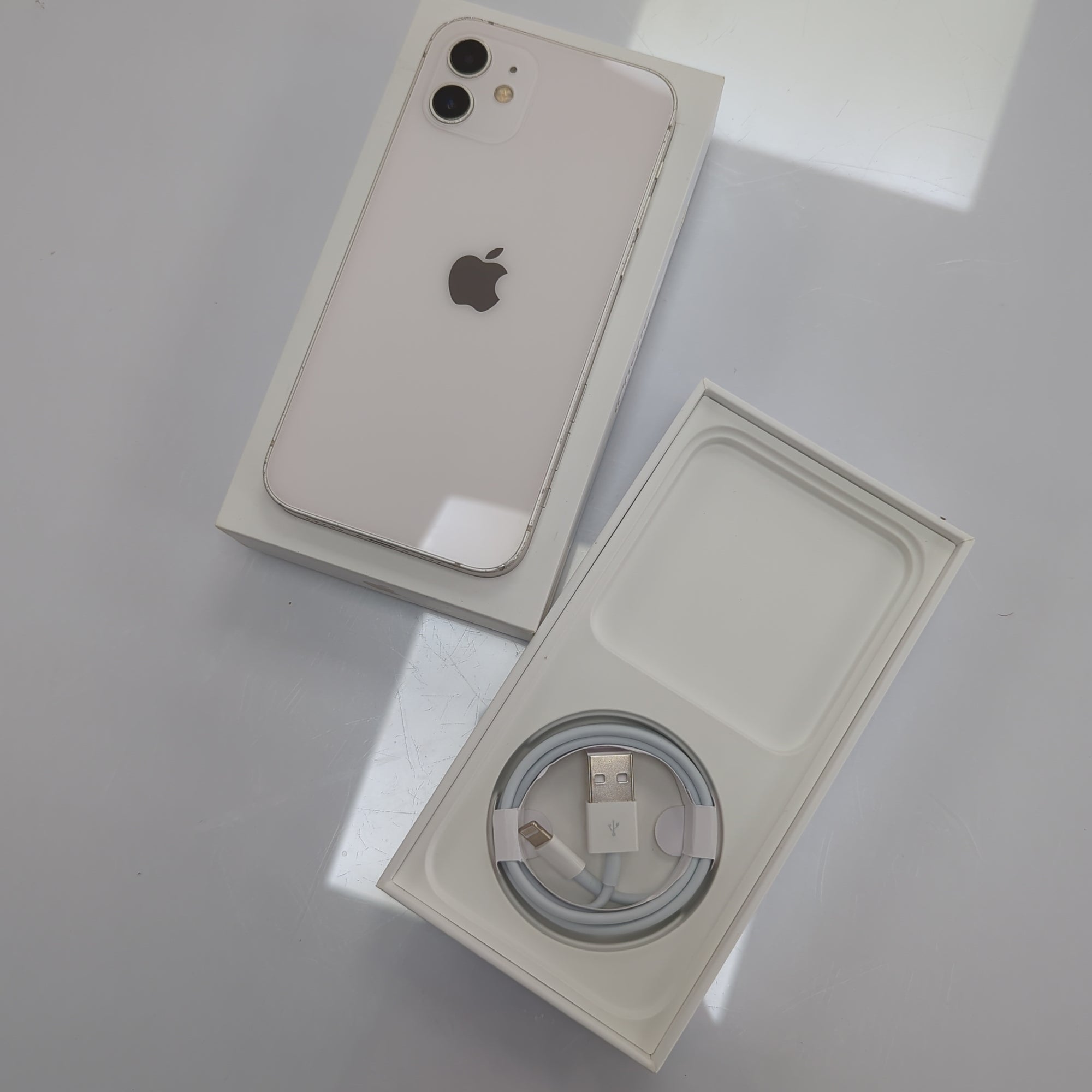 Apple iPhone 12  White - 64GB & 100% Battery Health