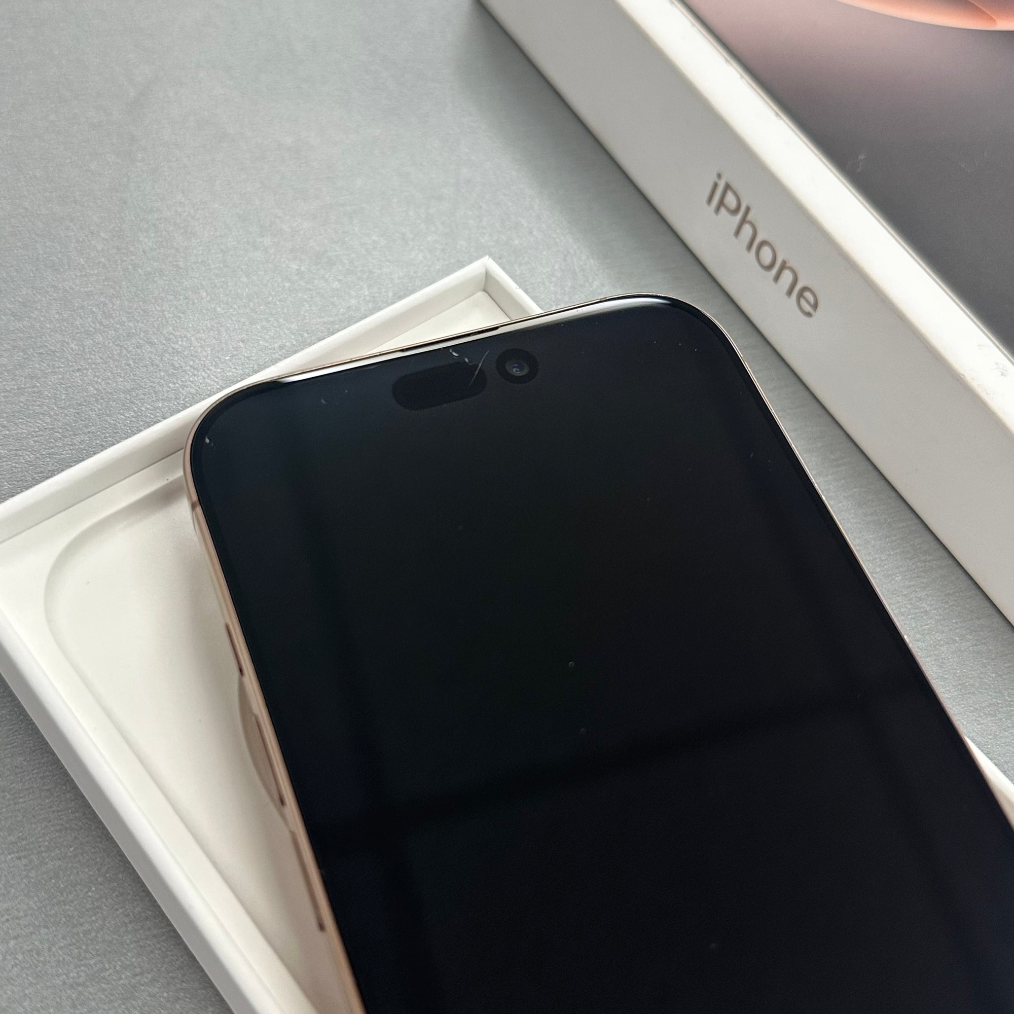 Apple iPhone 16 Pro Max 256GB Desert Titanium - 90% Battery Health