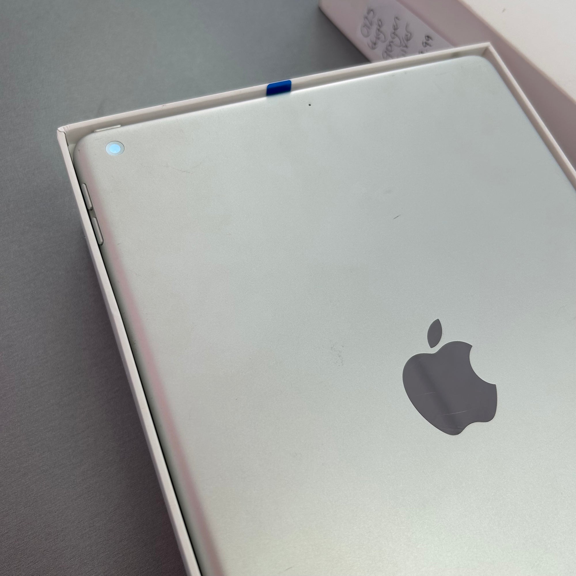 Apple iPad 9th Generation 64GB Silver Wi-Fi Edition