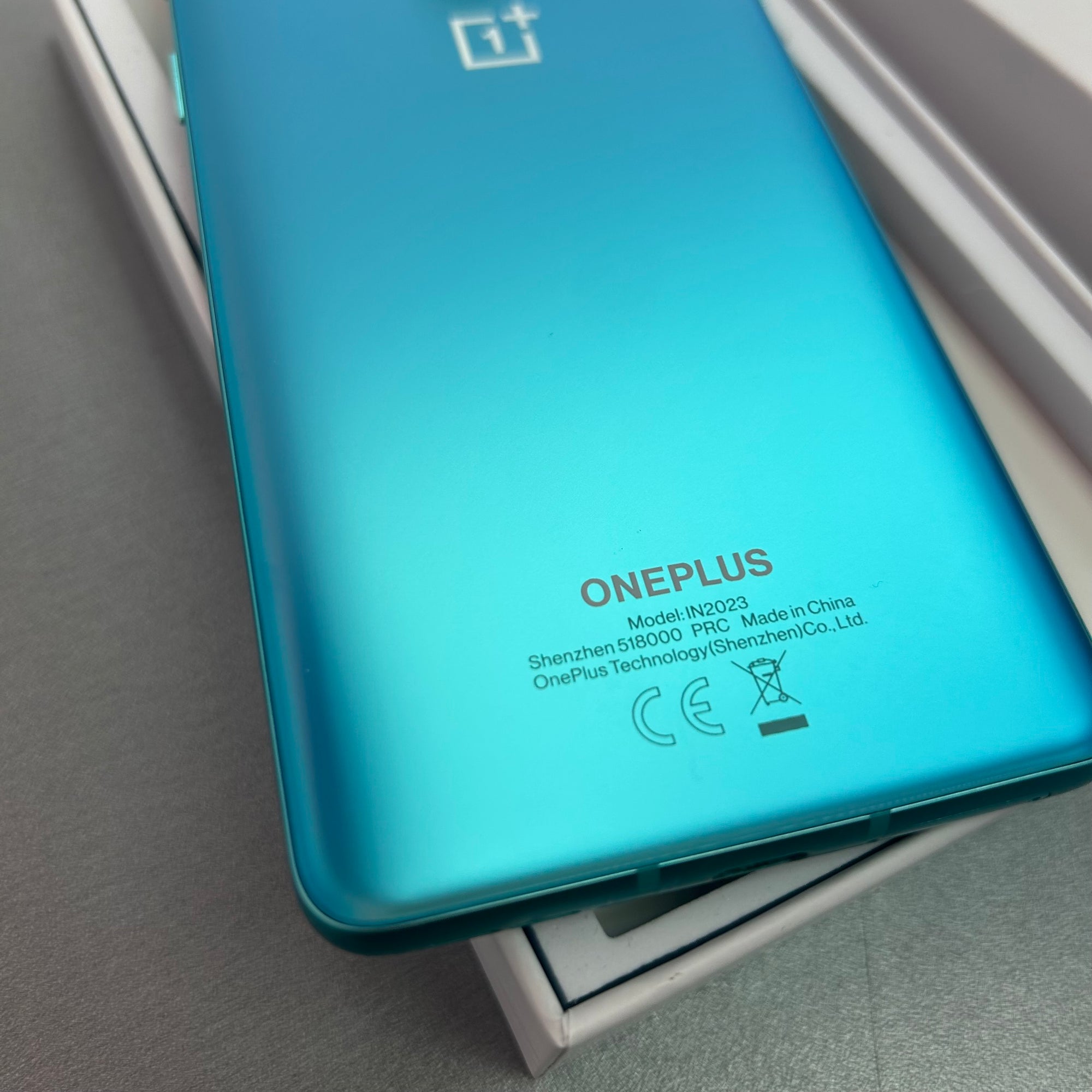 OnePlus 8 Pro 256GB Ultramarine Blue - High Performance Cheap Android