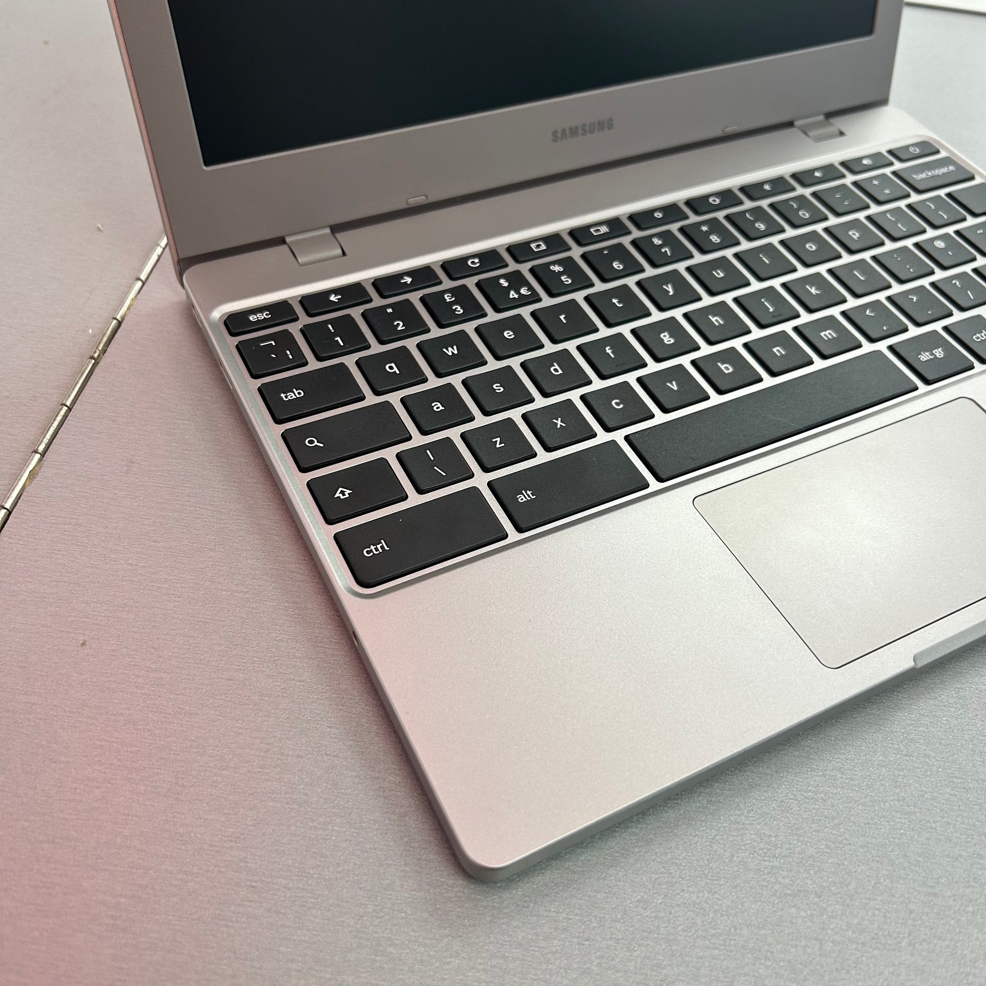 Samsung Galaxy Chromebook Go Silver - 11.6 inch, 4GB RAM, 32GB EMMC Storage