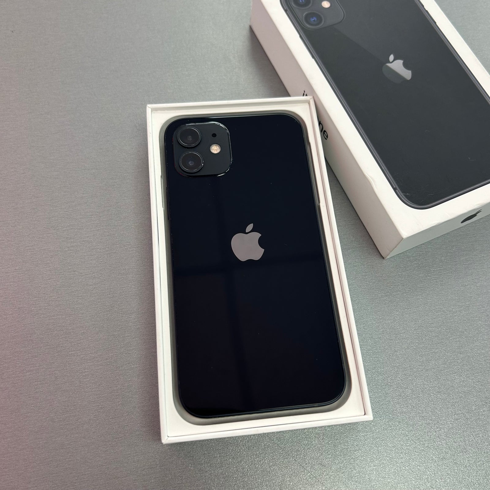 Apple iPhone 12 64GB Black 91% Battery Health