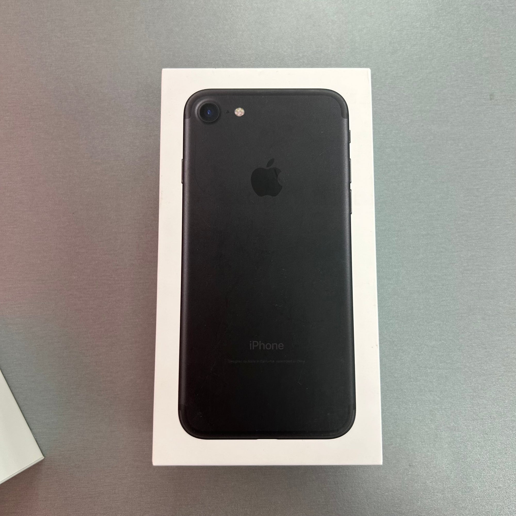 Apple iPhone 7 Silver 32GB - 95% Battery Health and Above