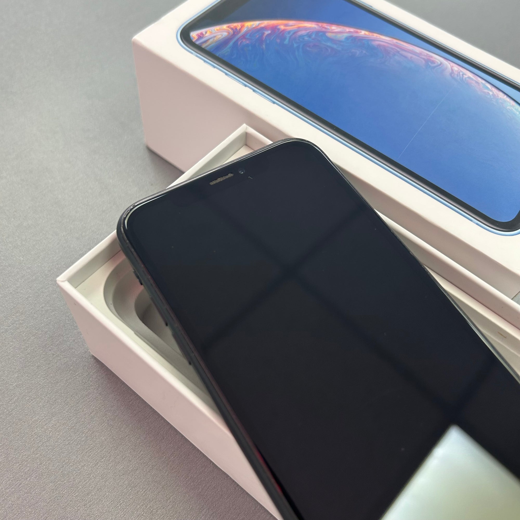 Apple iPhone XR 128GB Black 100% Battery Health