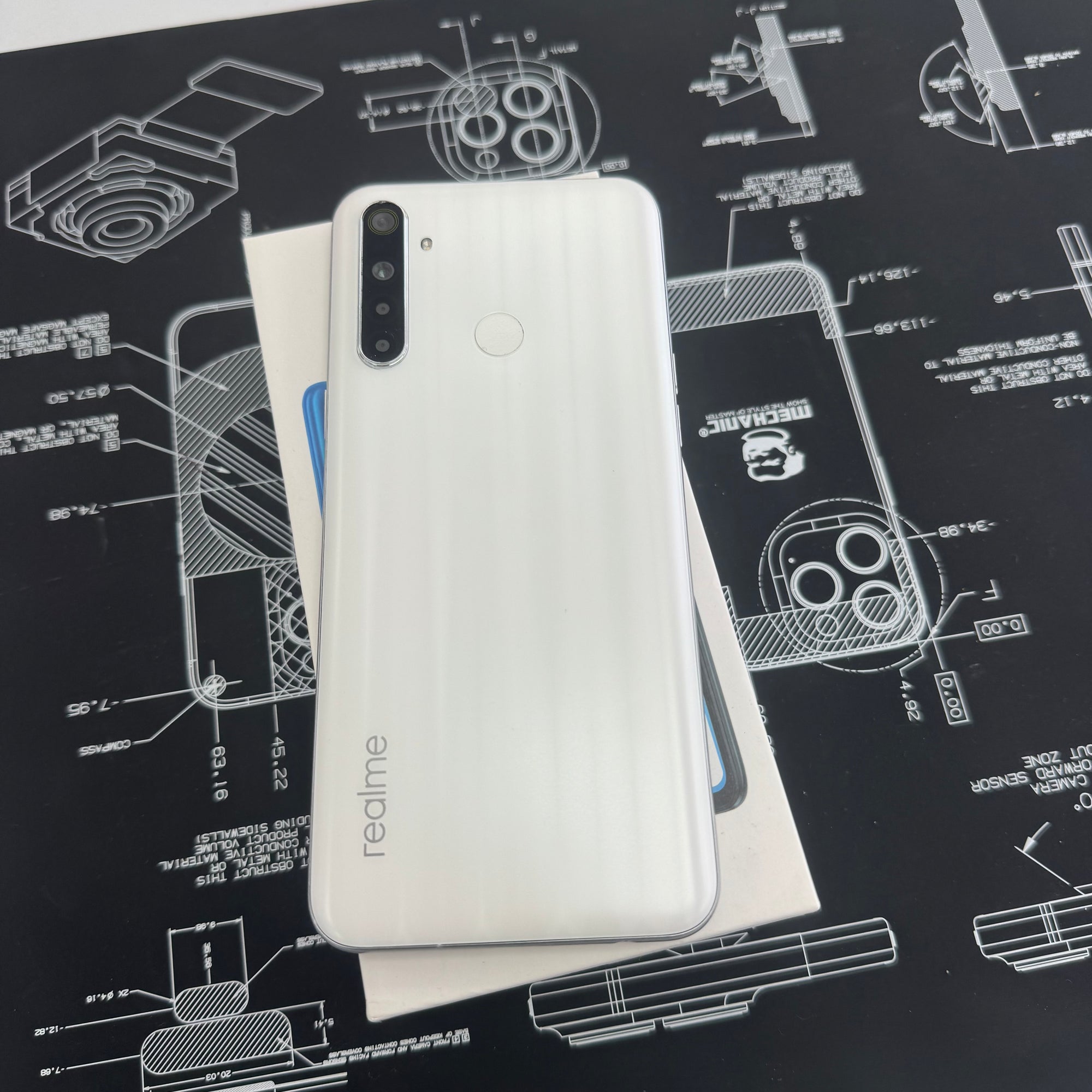 Realme 6i 128GB White - Android Mobile Phone