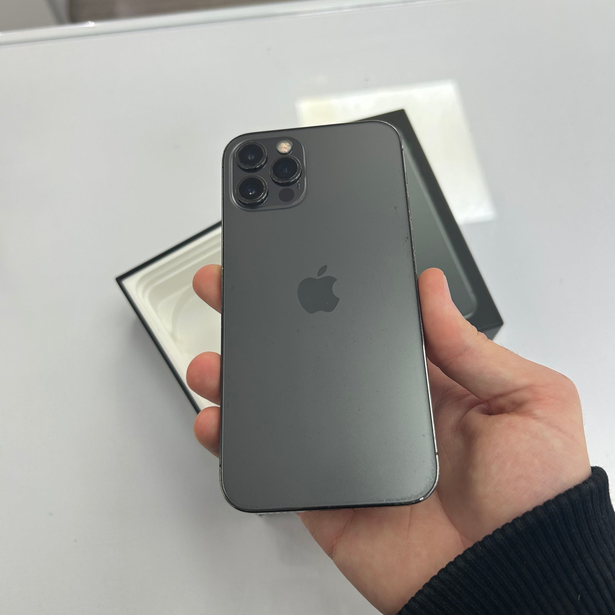 Apple iPhone 12 Pro 128GB Graphite - 100% Battery Health
