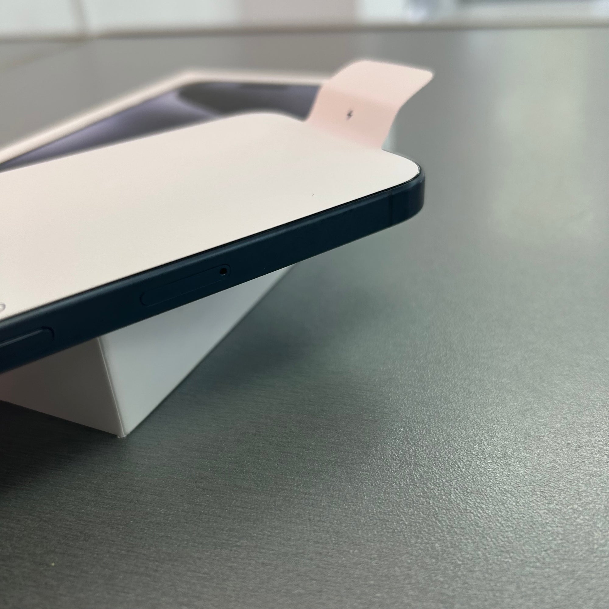 Apple iPhone 15 Pro 128GB - Blue Titanium - 100% Battery Health