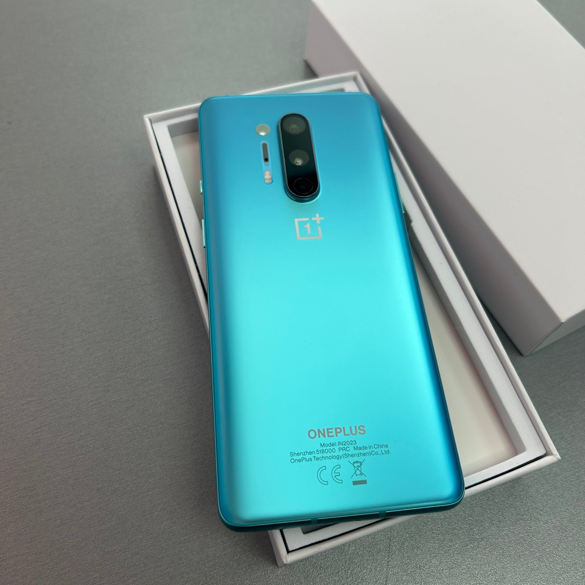 OnePlus 8 Pro 256GB Ultramarine Blue - High Performance Cheap Android