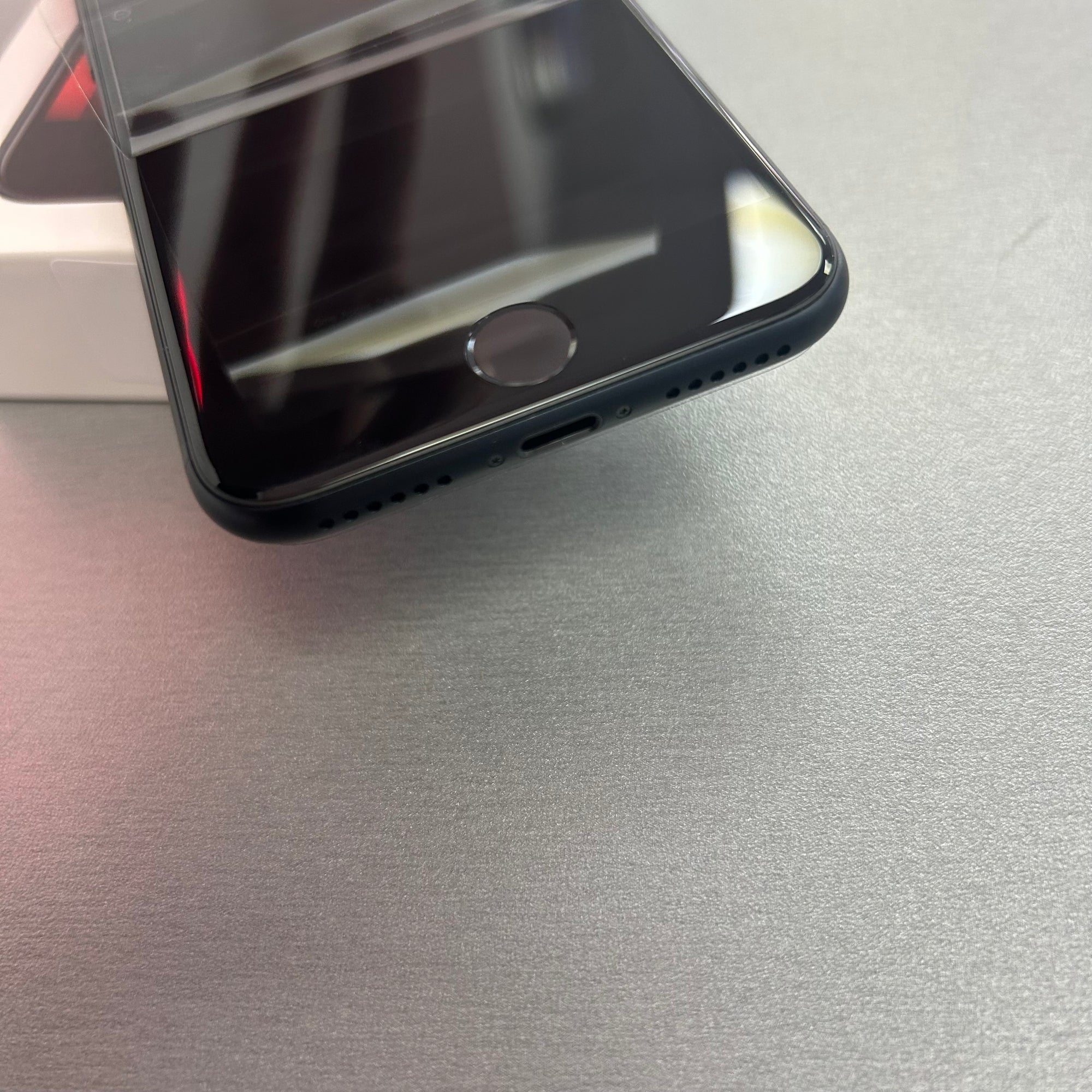 iPhone SE 3rd Generation (2022) 64GB Midnight 100% Battery Health