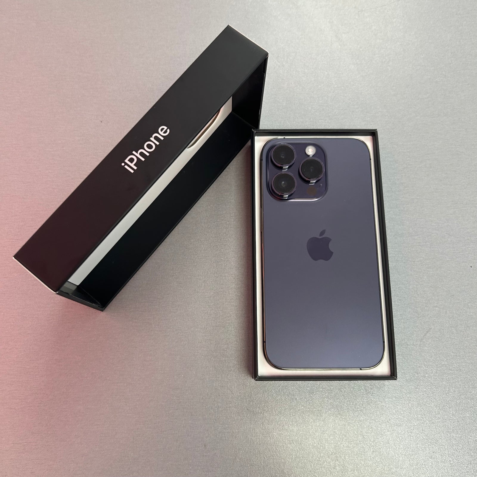 Apple iPhone 14 Pro - Deep Purple 128GB & 100% Battery Health