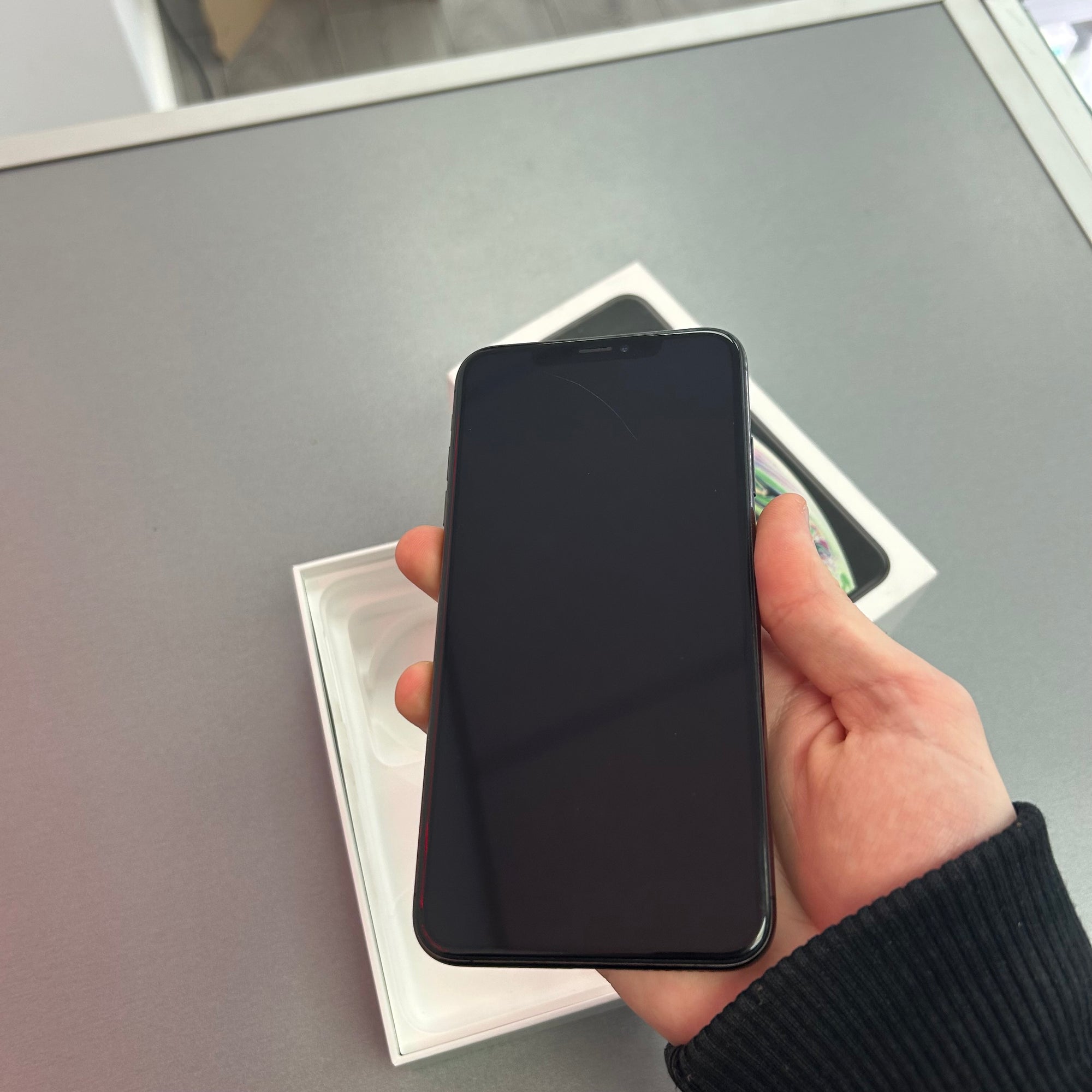 Apple iPhone XS Max Black 64GB &amp; 100% Battery Health