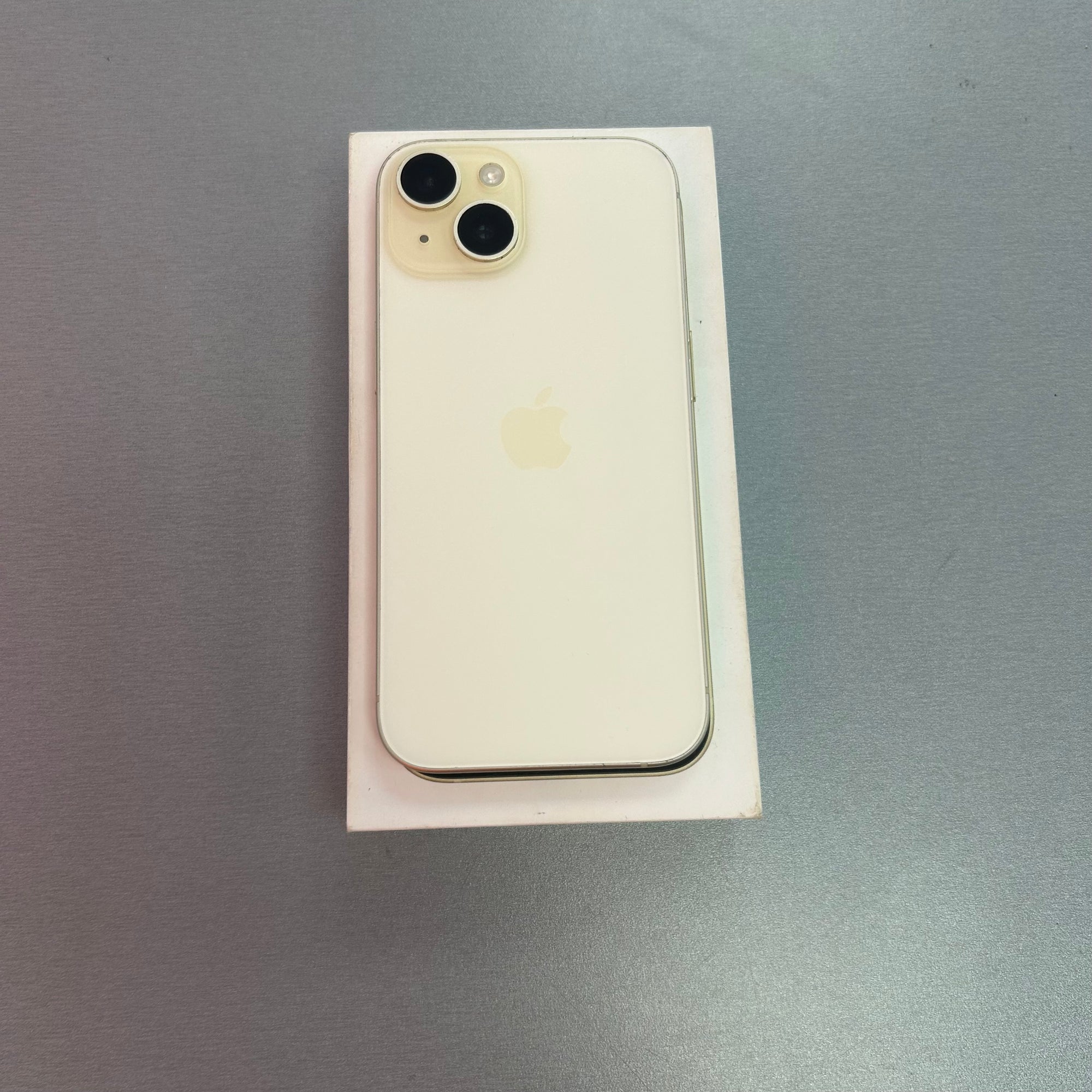 Apple iPhone 15 128GB Yellow