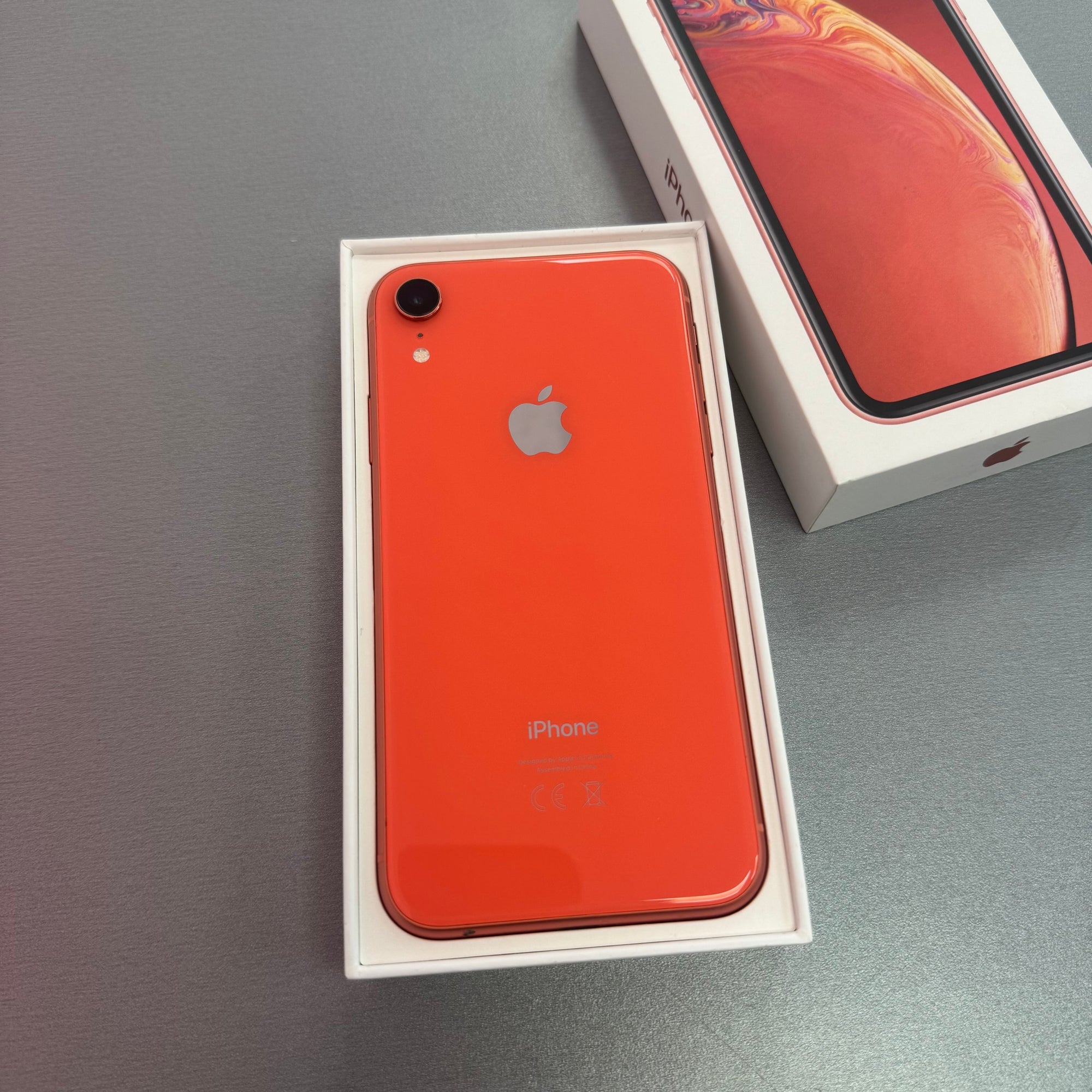 Apple iPhone XR 64GB Coral - 100% Battery Health