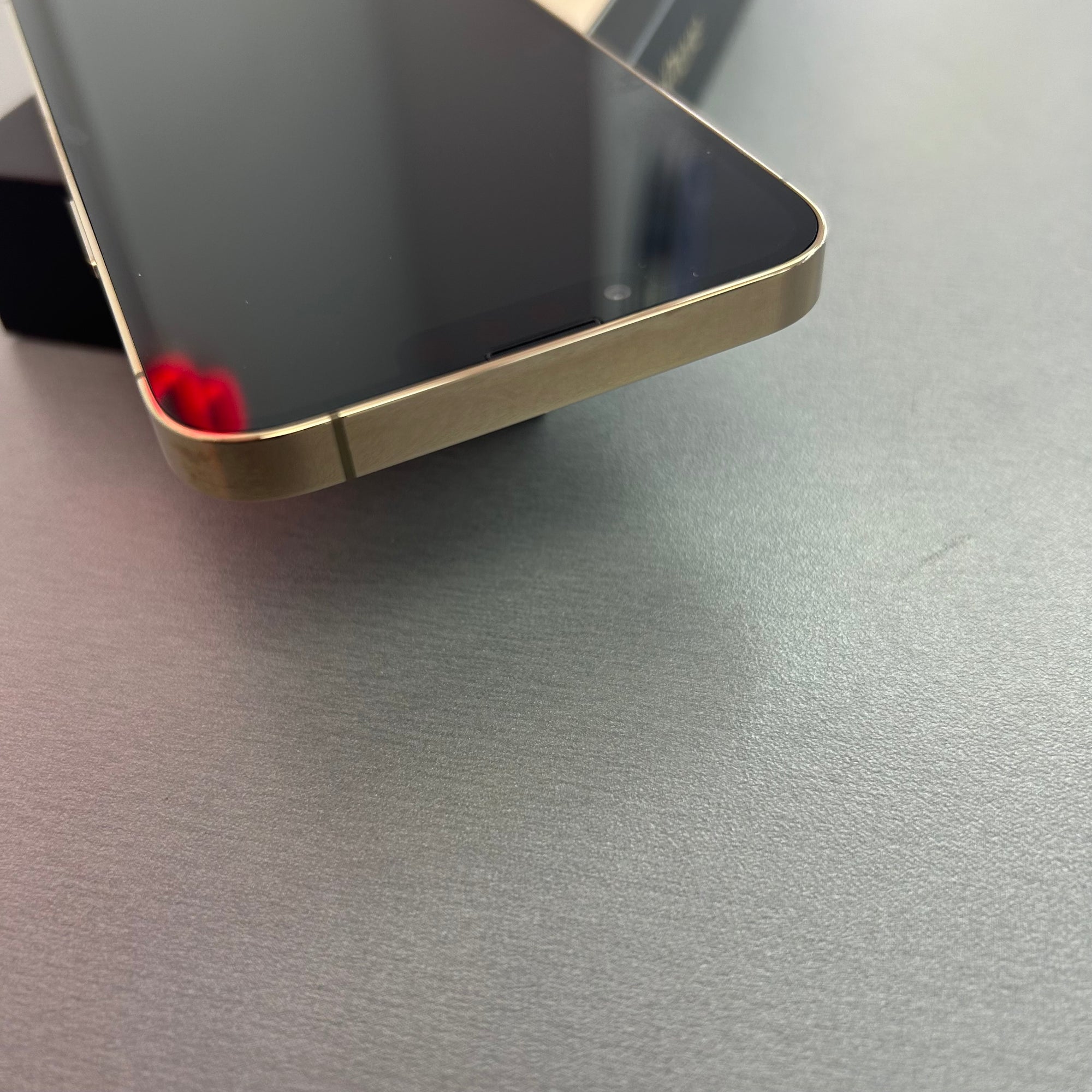 Apple iPhone 13 Pro 128GB Gold 100% Battery Health