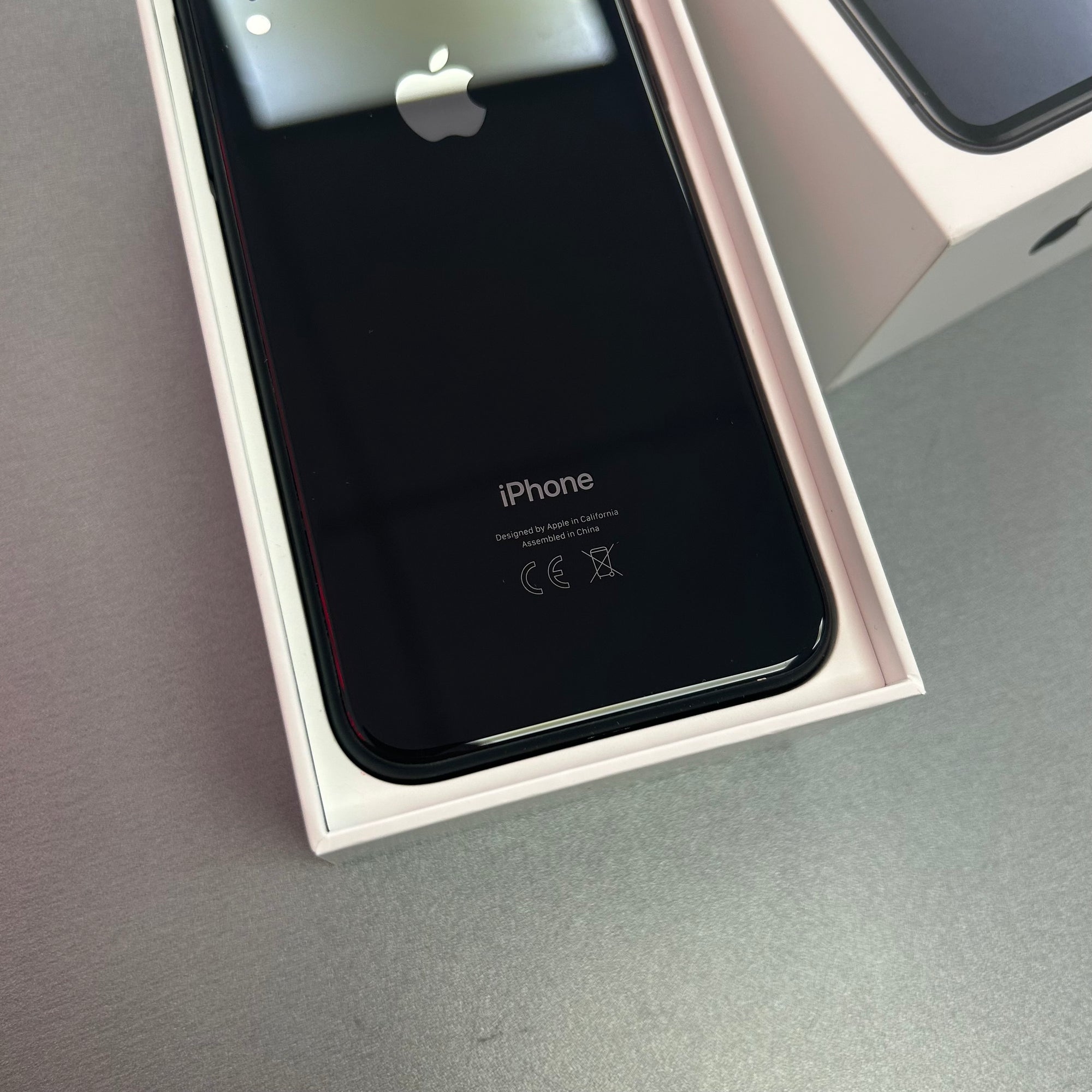 Apple iPhone XR 64GB Black 92% Battery Health