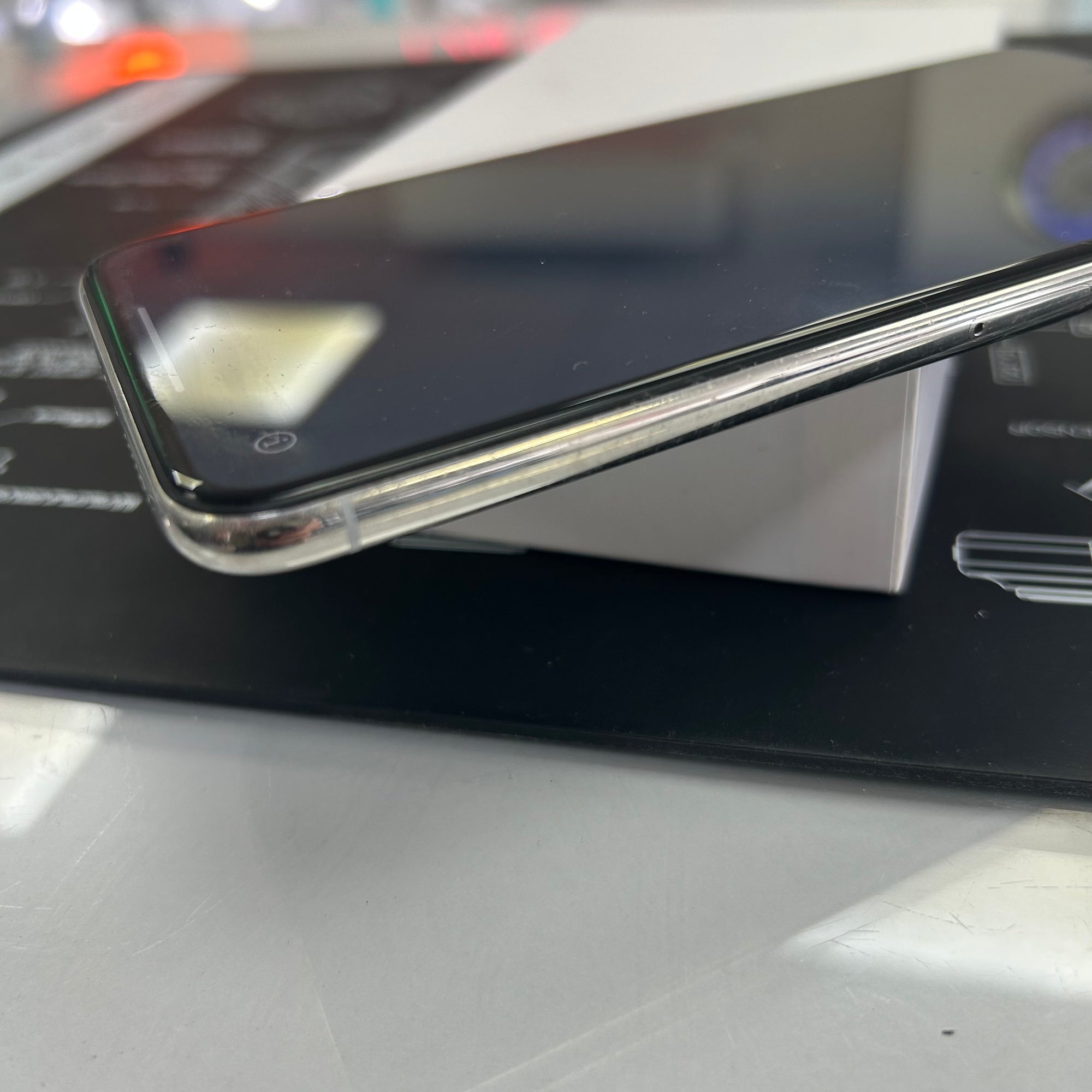 Apple iPhone XS Max White 256GB &amp; 100% Battery Health