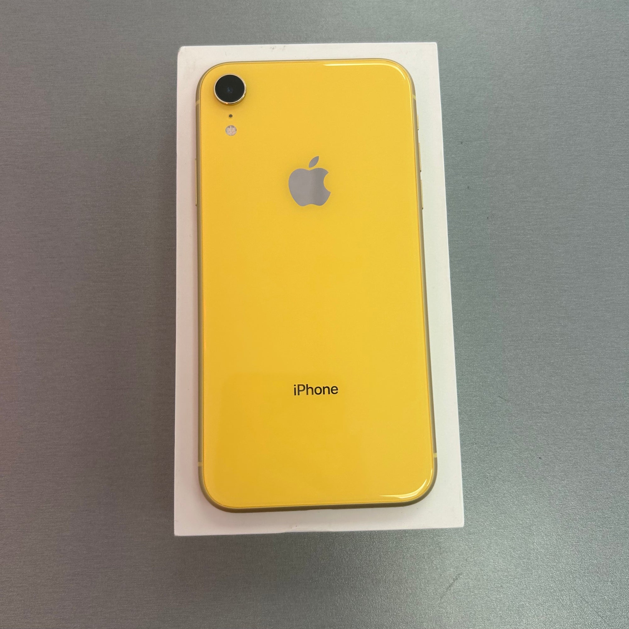 Apple iPhone XR 64GB Yellow 88% Battery Health