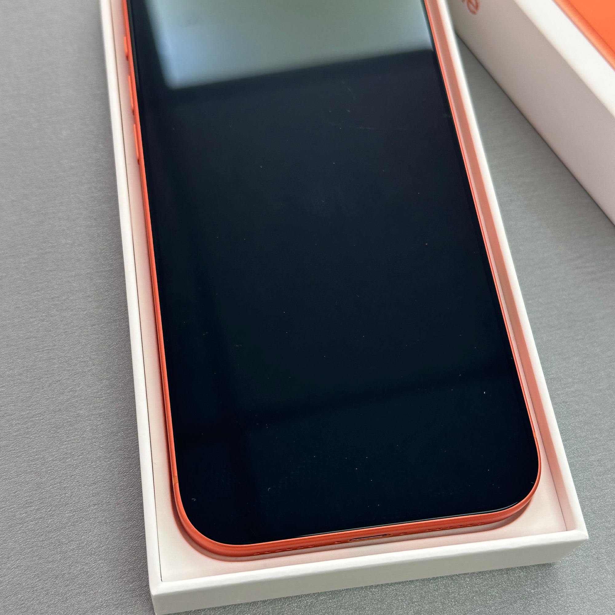 Apple iPhone 17 Pro Max 256GB Cosmic Orange - 99% Battery Health