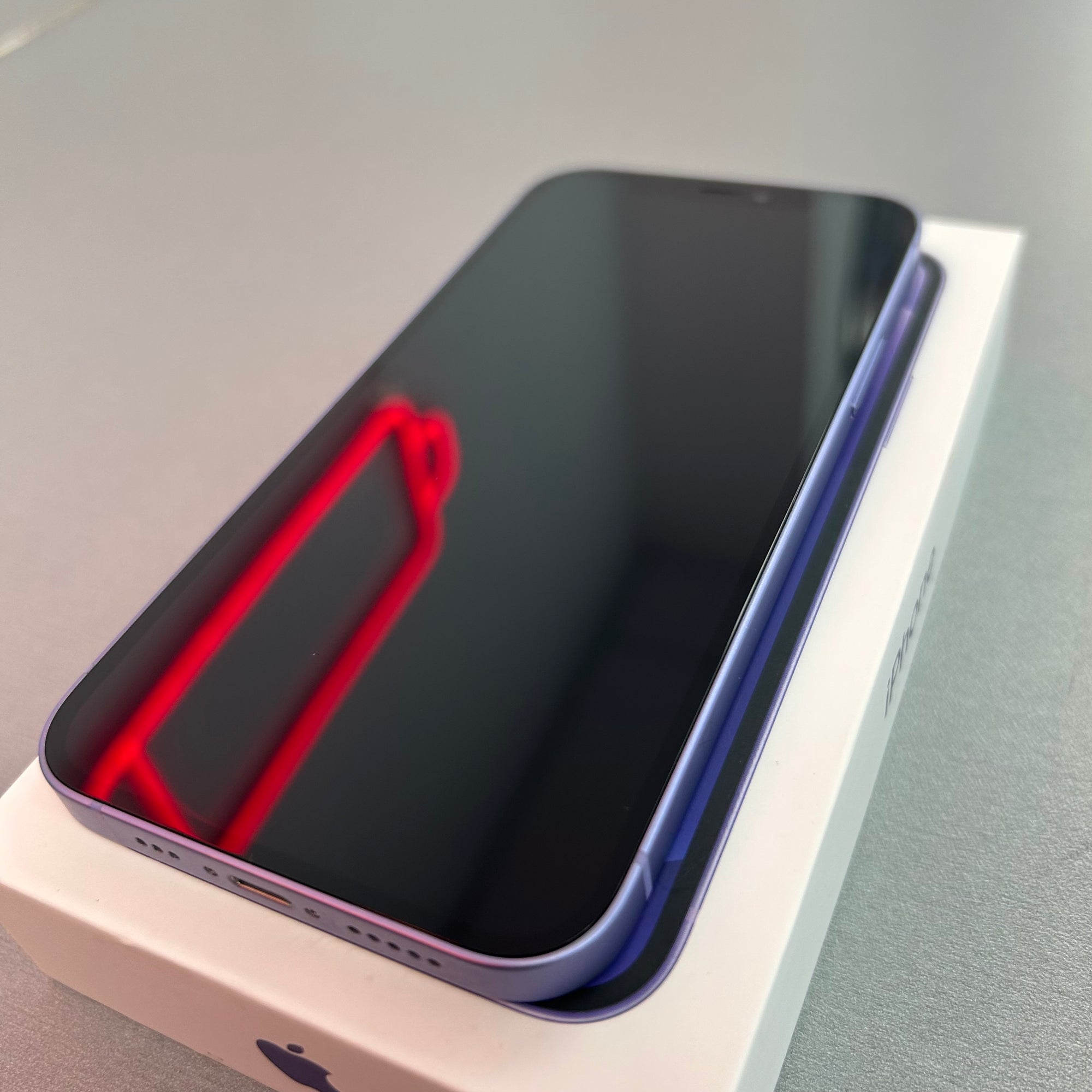 Apple iPhone 12 64GB Purple 100% Battery Health