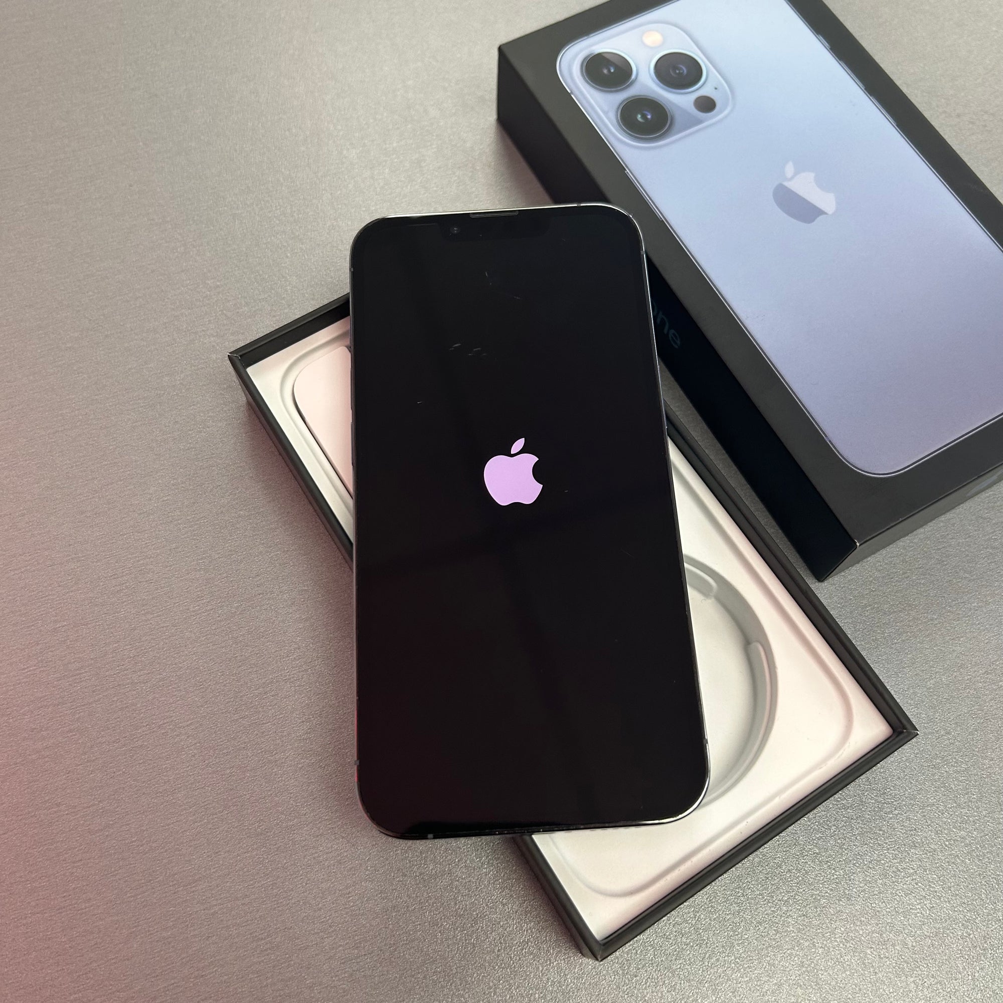 Apple iPhone 13 Pro 256GB Sierra Blue 100% Battery Health