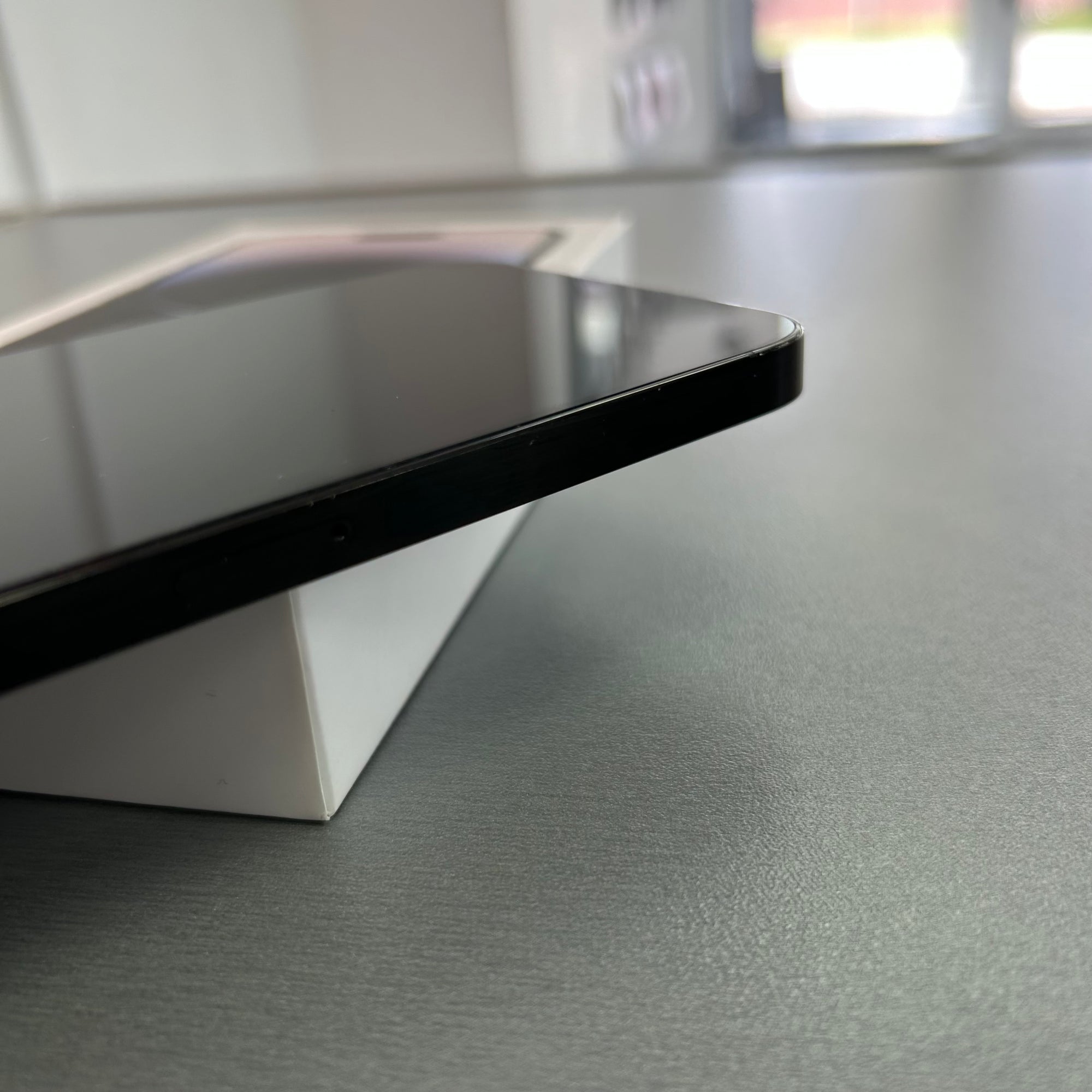 Apple iPhone 14 Pro Max Black 128GB - 100% Battery Health