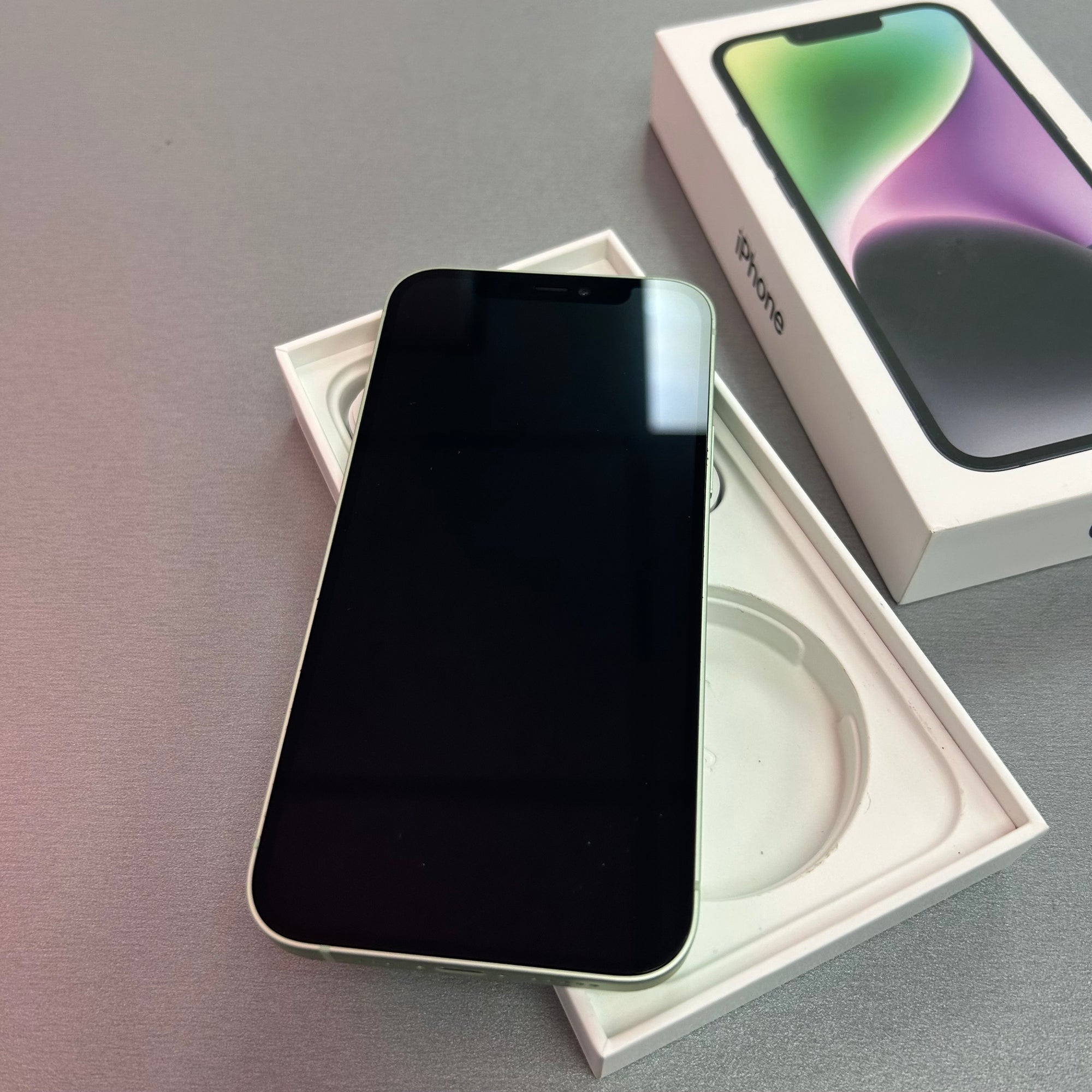 Apple iPhone 12 64GB Green - 100% Battery Health