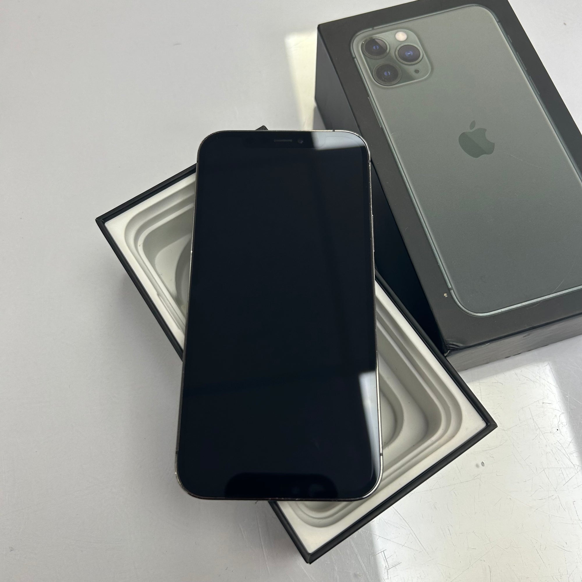 Apple iPhone 12 Pro 128GB Graphite - 100% Battery Health