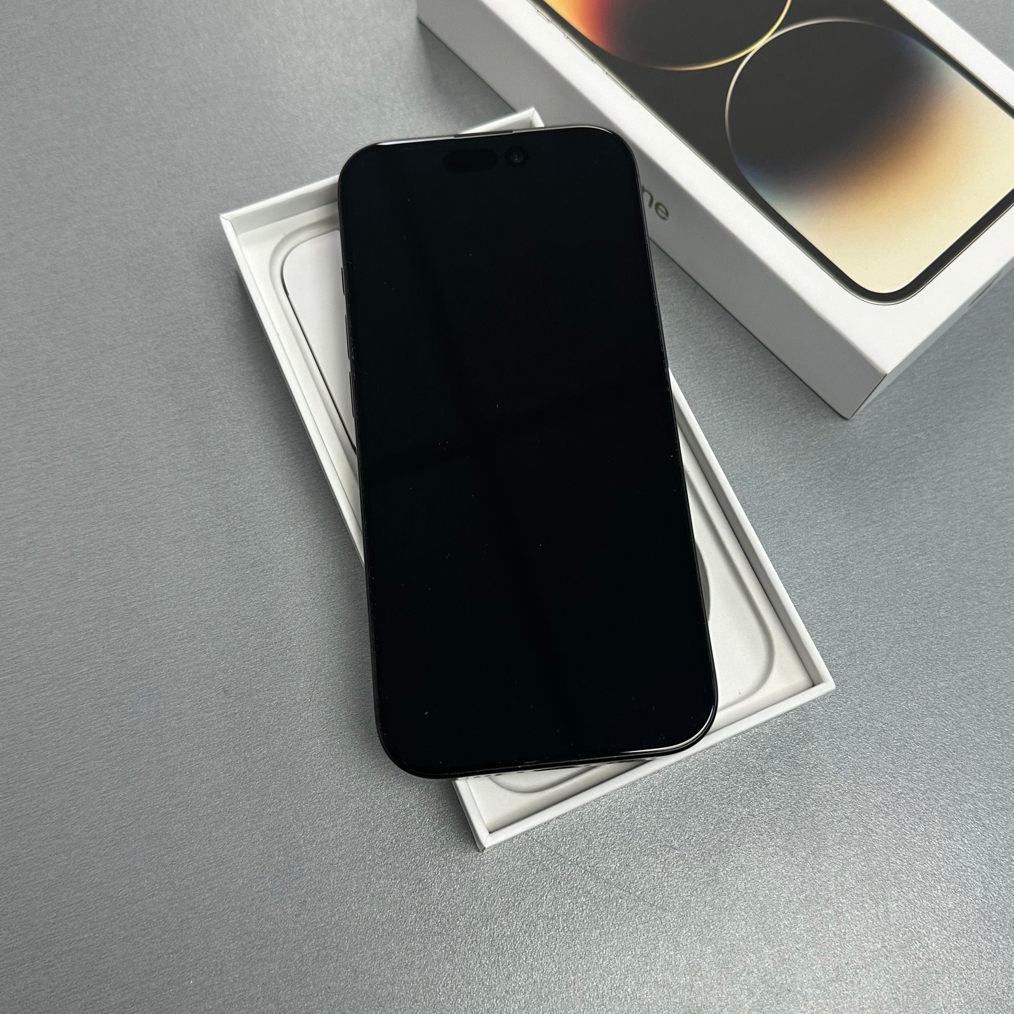 Apple iPhone 16 Pro Black Titanium 128GB - Original 89% Battery Health Grade A+
